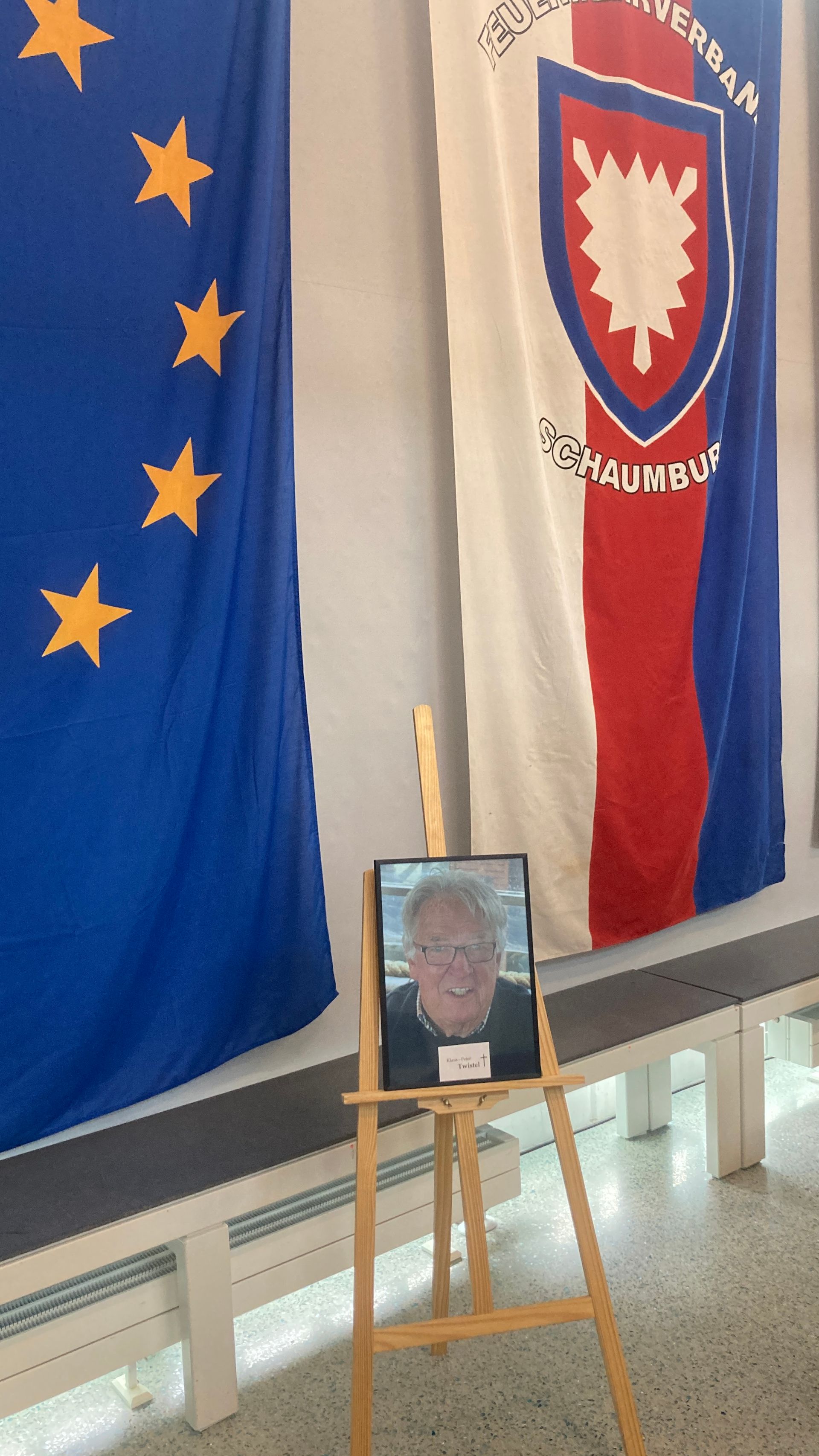 Gedenken an den verstorbenen
Ehrenvorsitzenden
Klaus-Peter Twistel aus Bielefeld