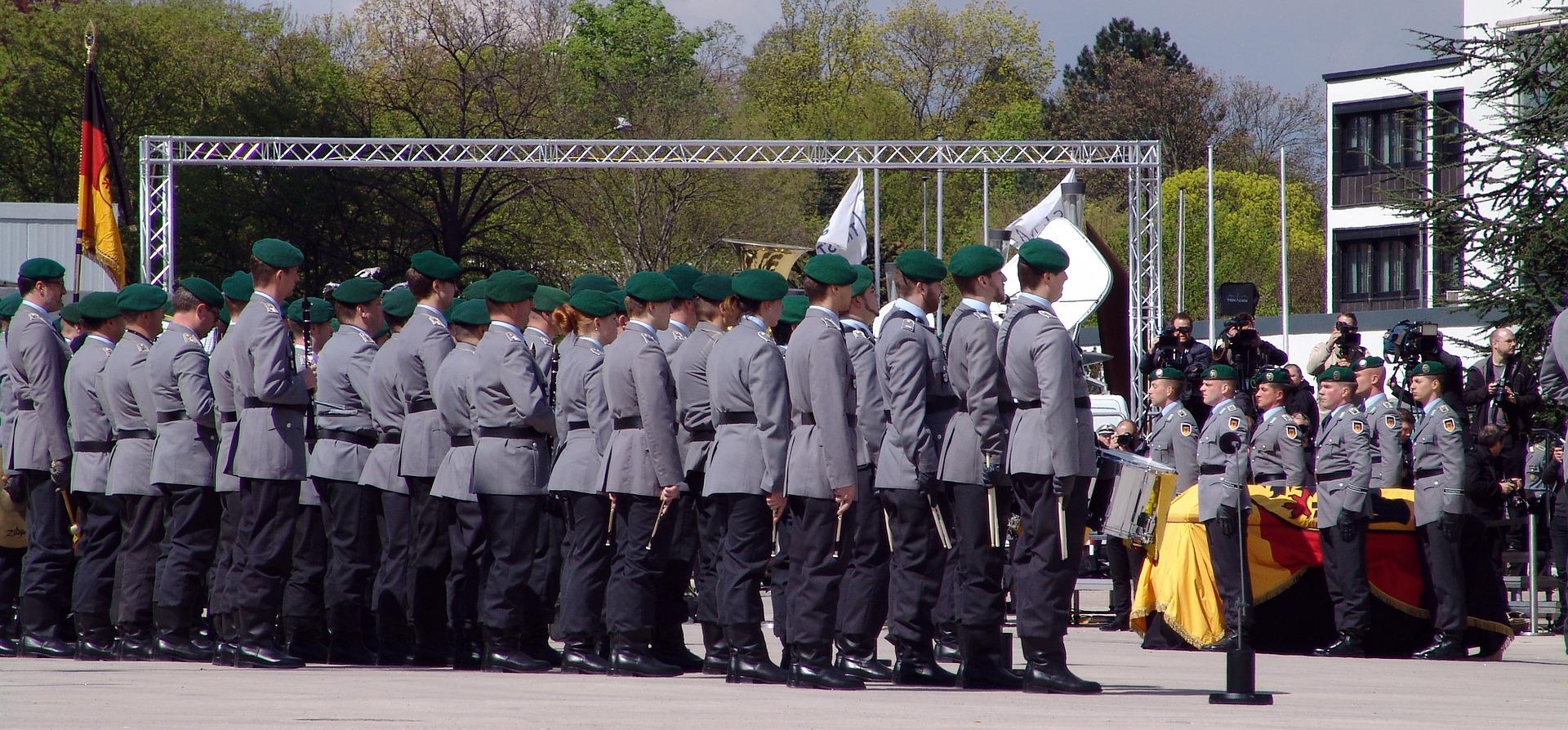 Studium Offizierslaufbahn Studium Offizierslaufbahn