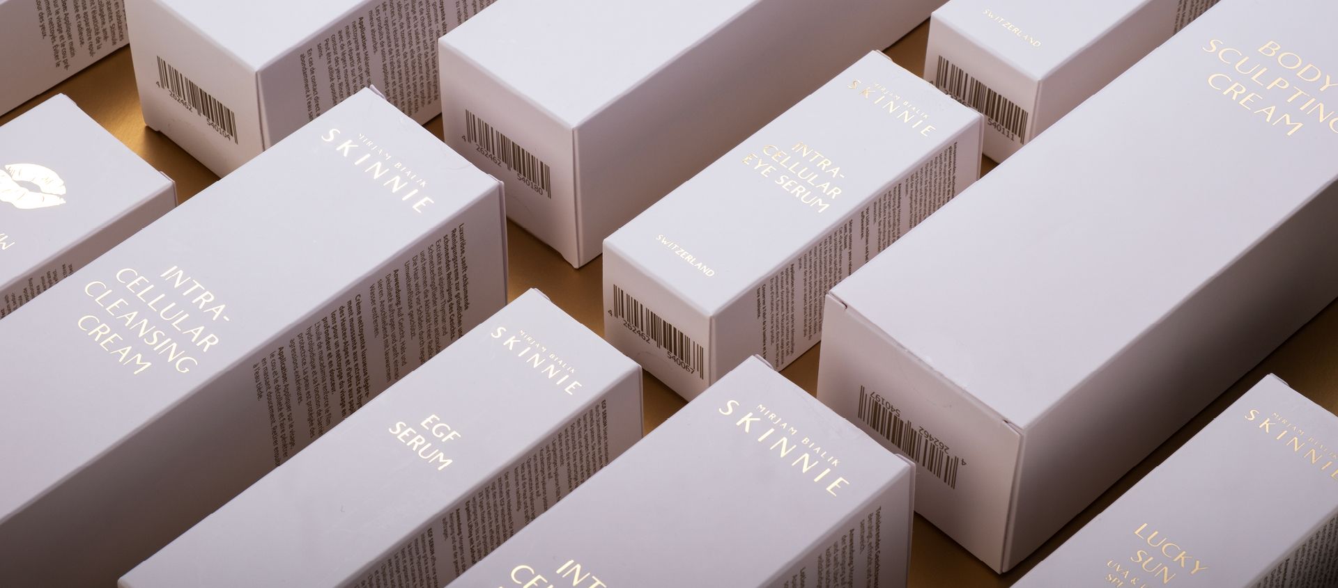 V8 Werbeagentur Nürnberg,
Skinnie Cosmetics, Erscheinungsbild