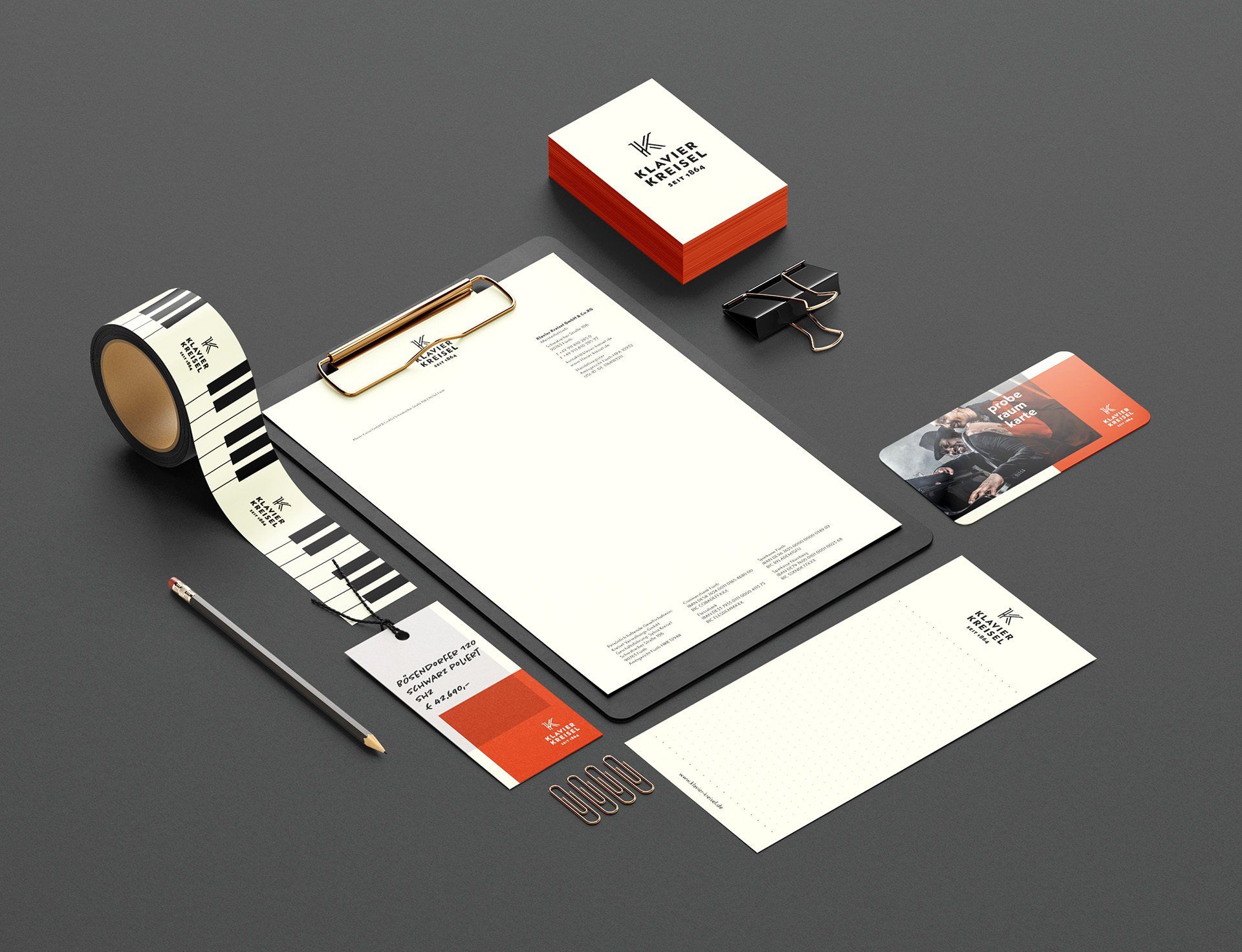 V8 Werbeagentur, Nürnberg, Motor für Marken, Klavier Kreisel, Flyer, Imageflyer, Print