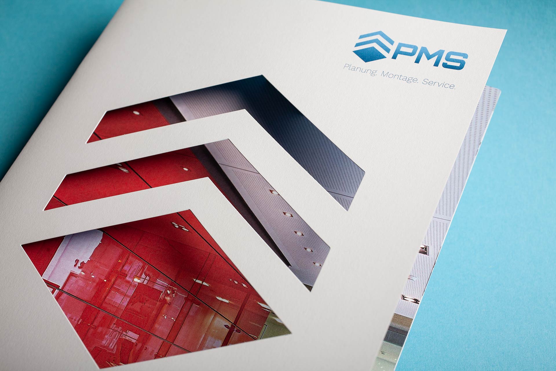 V8 Werbeagentur Nürnberg PMS Systemtechnik Imagebroschüre