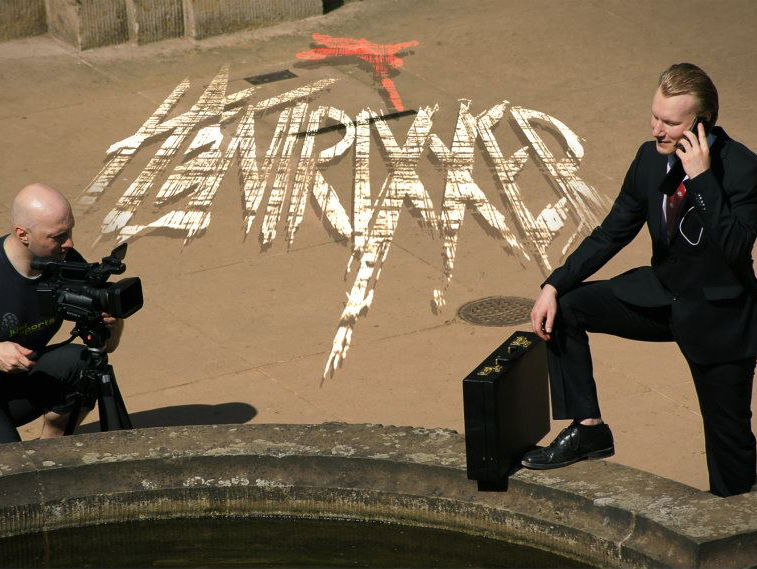 Kontakt aufnehmen booking: www.hendrik-leschke.de Stunts, horses, Parkour, Acting, Workshops