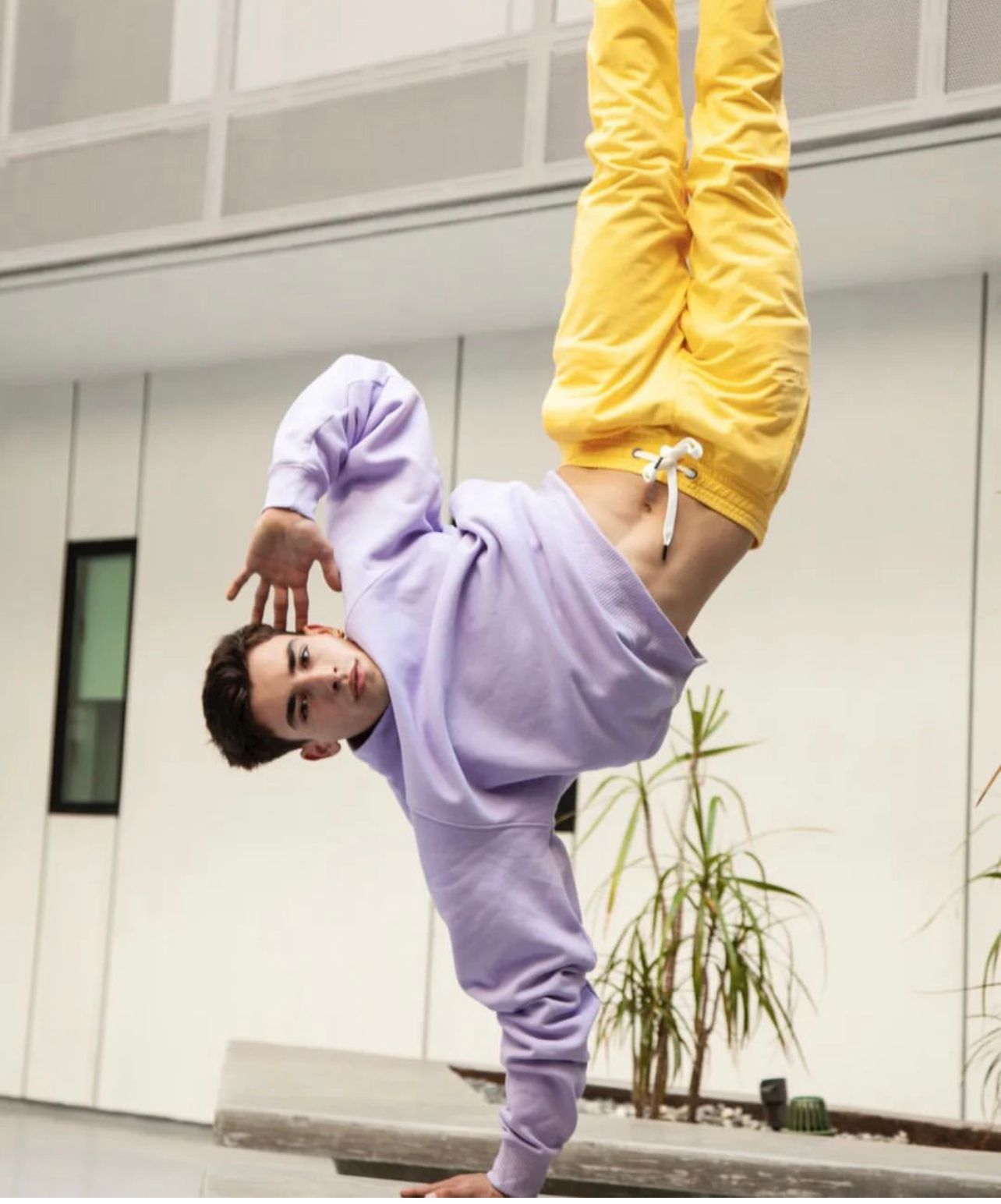 alex mandon rey modelo revista face Los angeles 2023