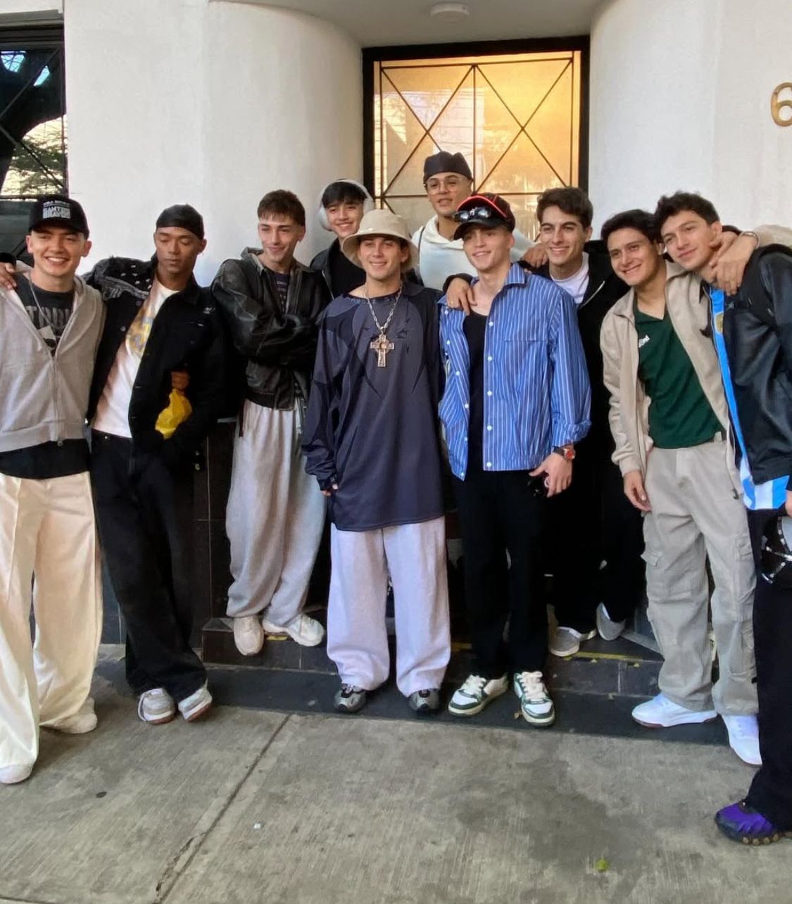 Alex Mandon Rey Santos Bravos 2025