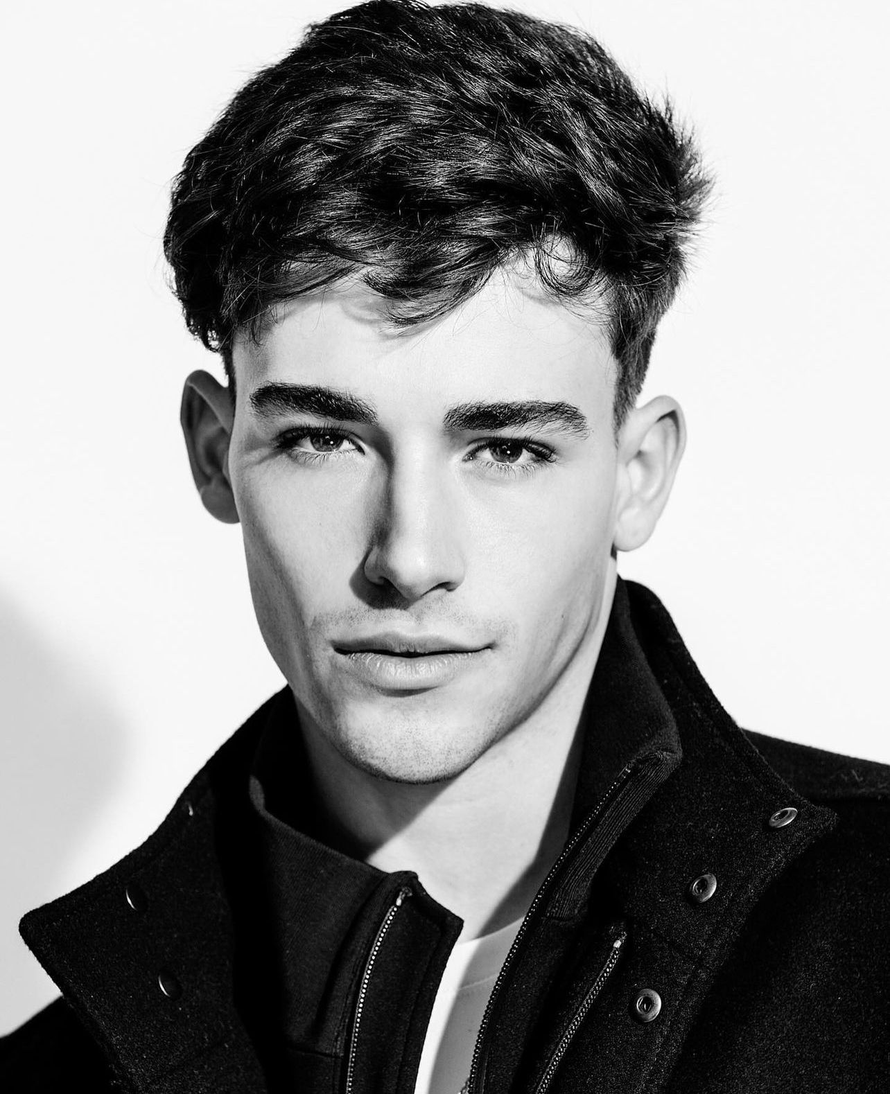 Alex Mandon Rey actor, modelo y performer español.