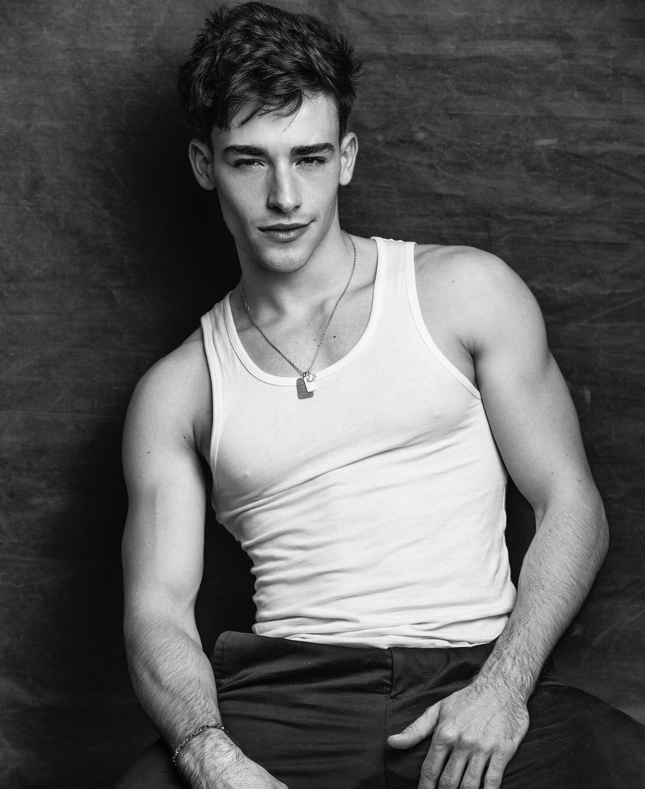 Alex Mandon Rey actor, modelo y performer español.