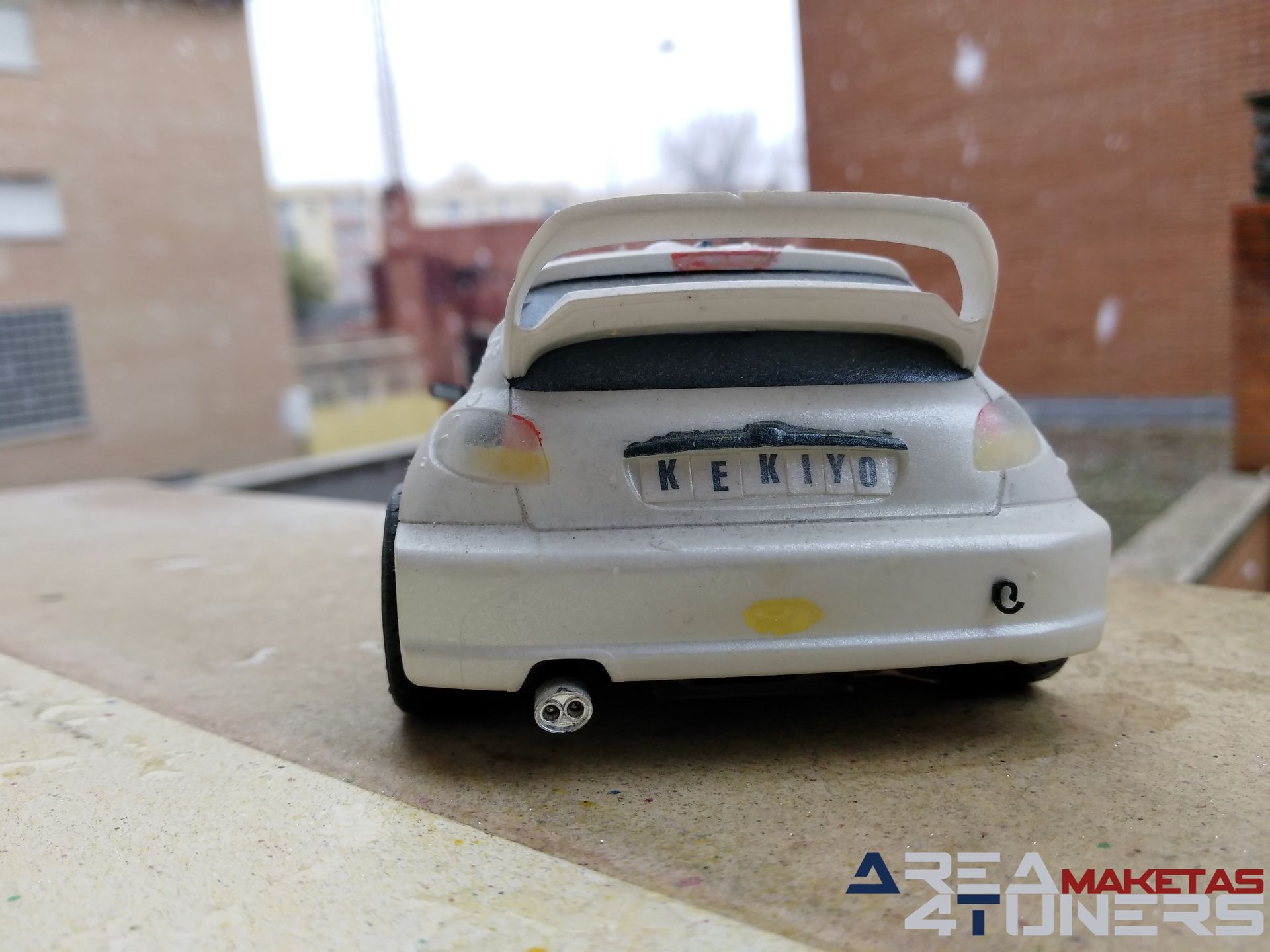 Reportaje maqueta Tuning Peugeot 206 Ghost Imagen perteneciente al reportaje fotográfico de la revista Tuning de publicación diaria Area4tuners.es sobre una maqueta Tuning 1:24 Peugeot 206