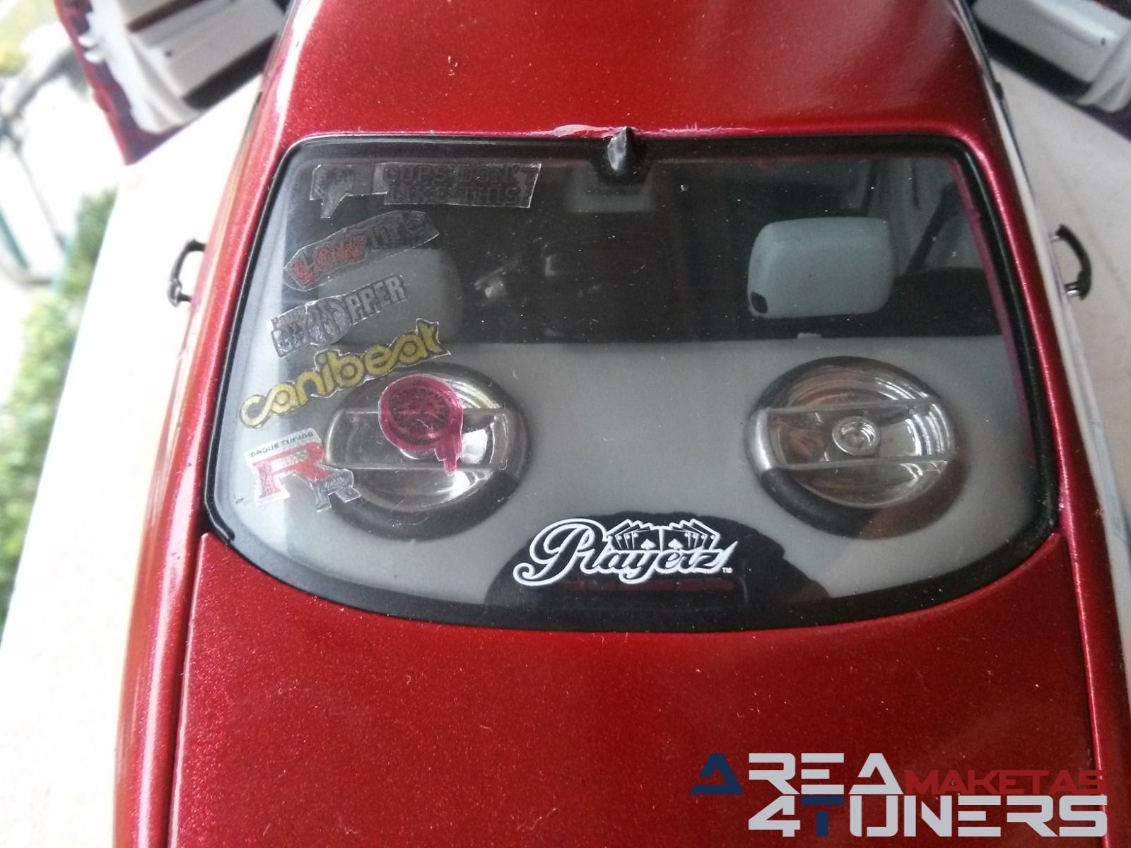 Reportaje maqueta Tuning Mercedes C55 A Mi Gusto Imagen perteneciente al reportaje fotográfico de la revista Tuning de publicación diaria Area4tuners.es sobre una maqueta Tuning 1:18 Mercedes C55 A Mi Gusto