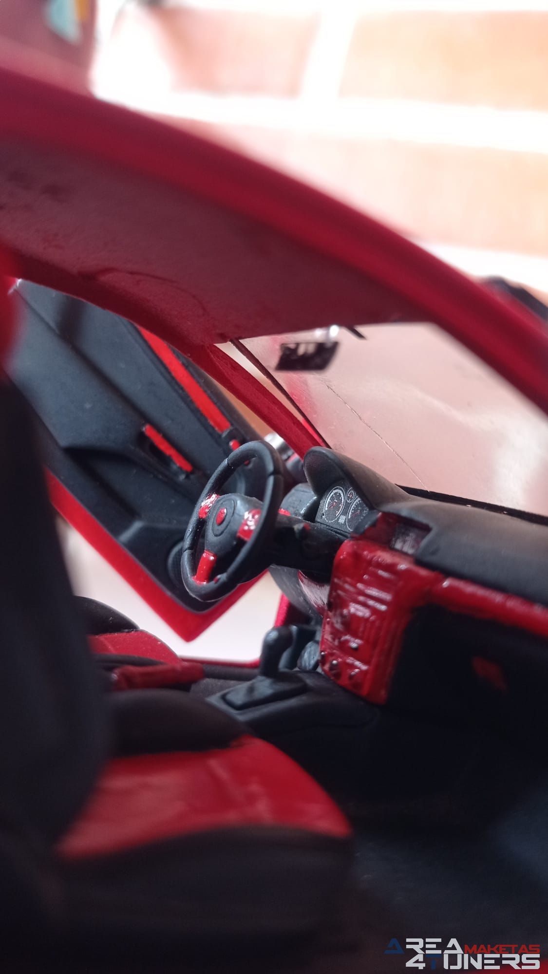 Reportaje maqueta Tuning Opel Astra Astru Imagen perteneciente al reportaje fotográfico de la revista Tuning de publicación diaria Area4tuners.es sobre una maqueta Tuning 1:24 Opel Astra