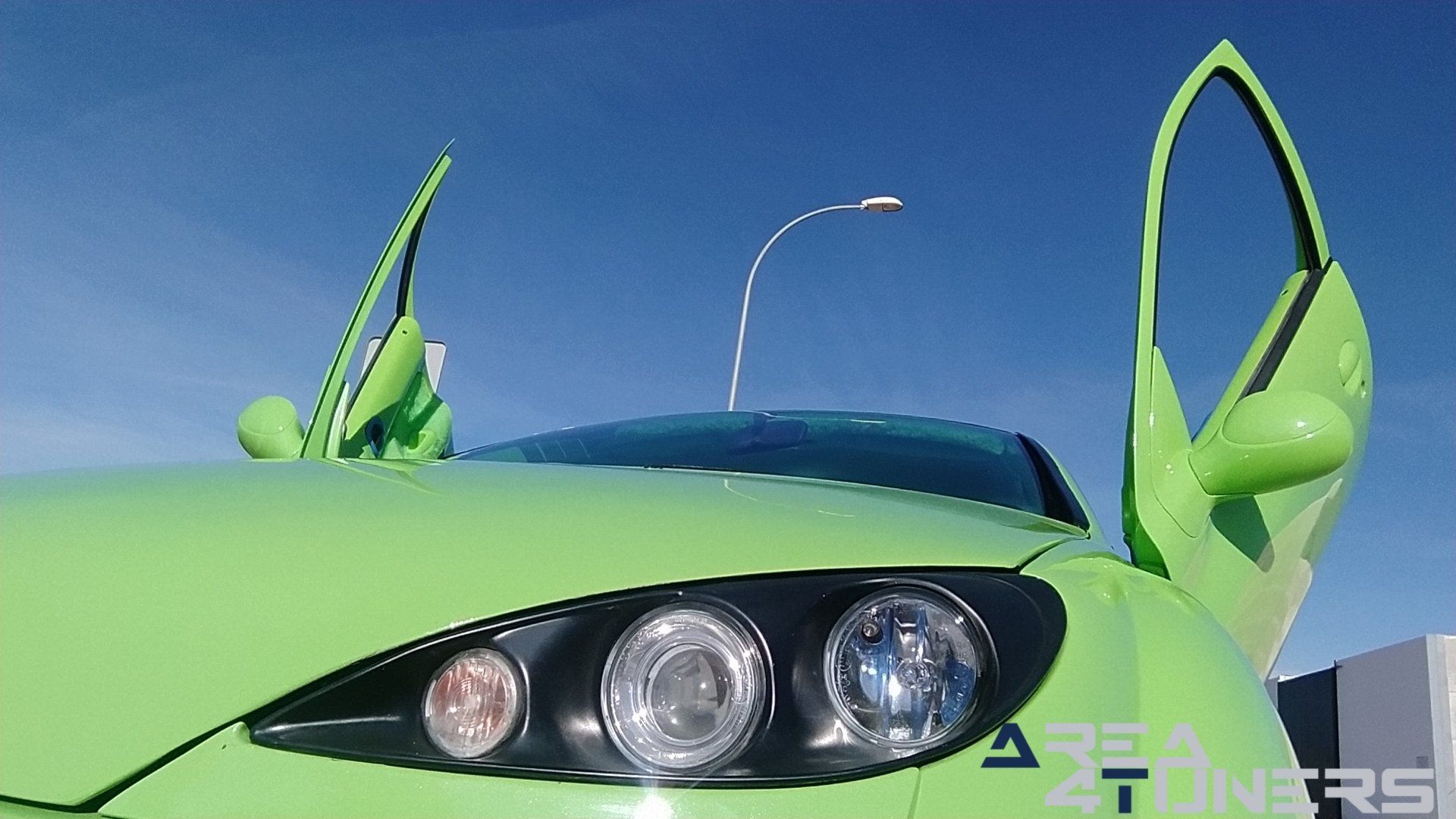 Imagen reportaje coche Tuning Peugeot 206 Mantis Imagen perteneciente al reportaje sobre coche Tuning, de la revista Area4tuners sobre un Peugeot 206