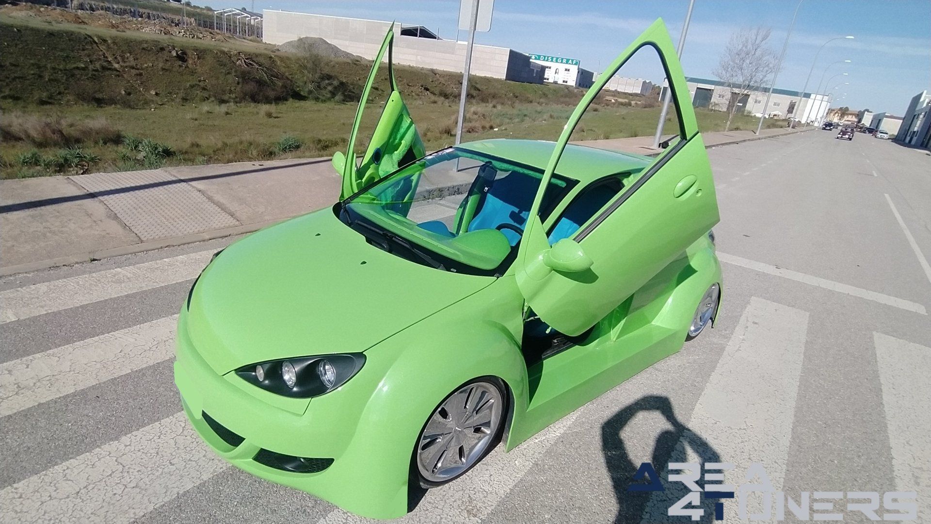 Imagen reportaje coche Tuning Peugeot 206 Mantis Imagen perteneciente al reportaje sobre coche Tuning, de la revista Area4tuners sobre un Peugeot 206