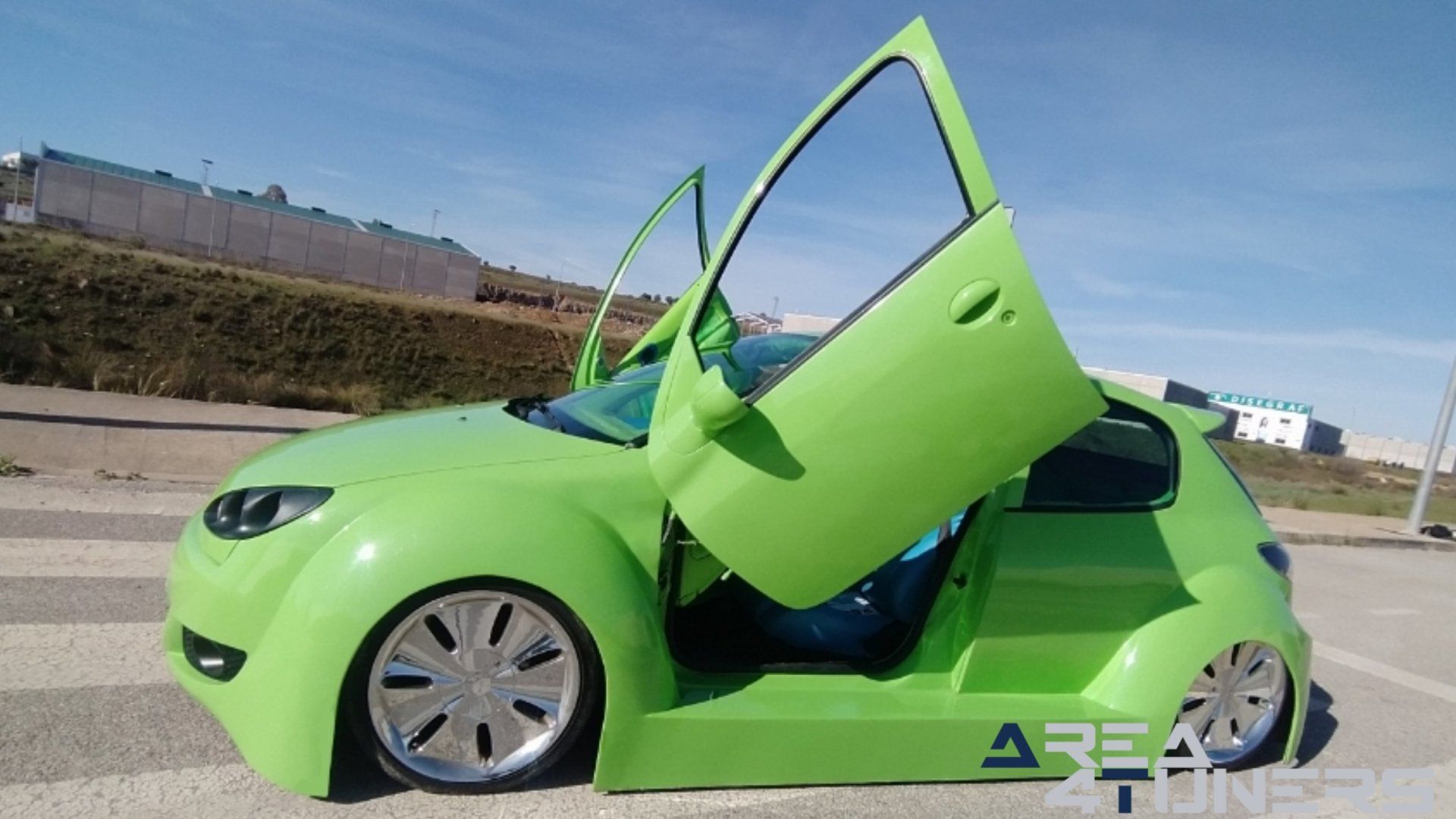 Imagen reportaje coche Tuning Peugeot 206 Mantis Imagen perteneciente al reportaje sobre coche Tuning, de la revista Area4tuners sobre un Peugeot 206