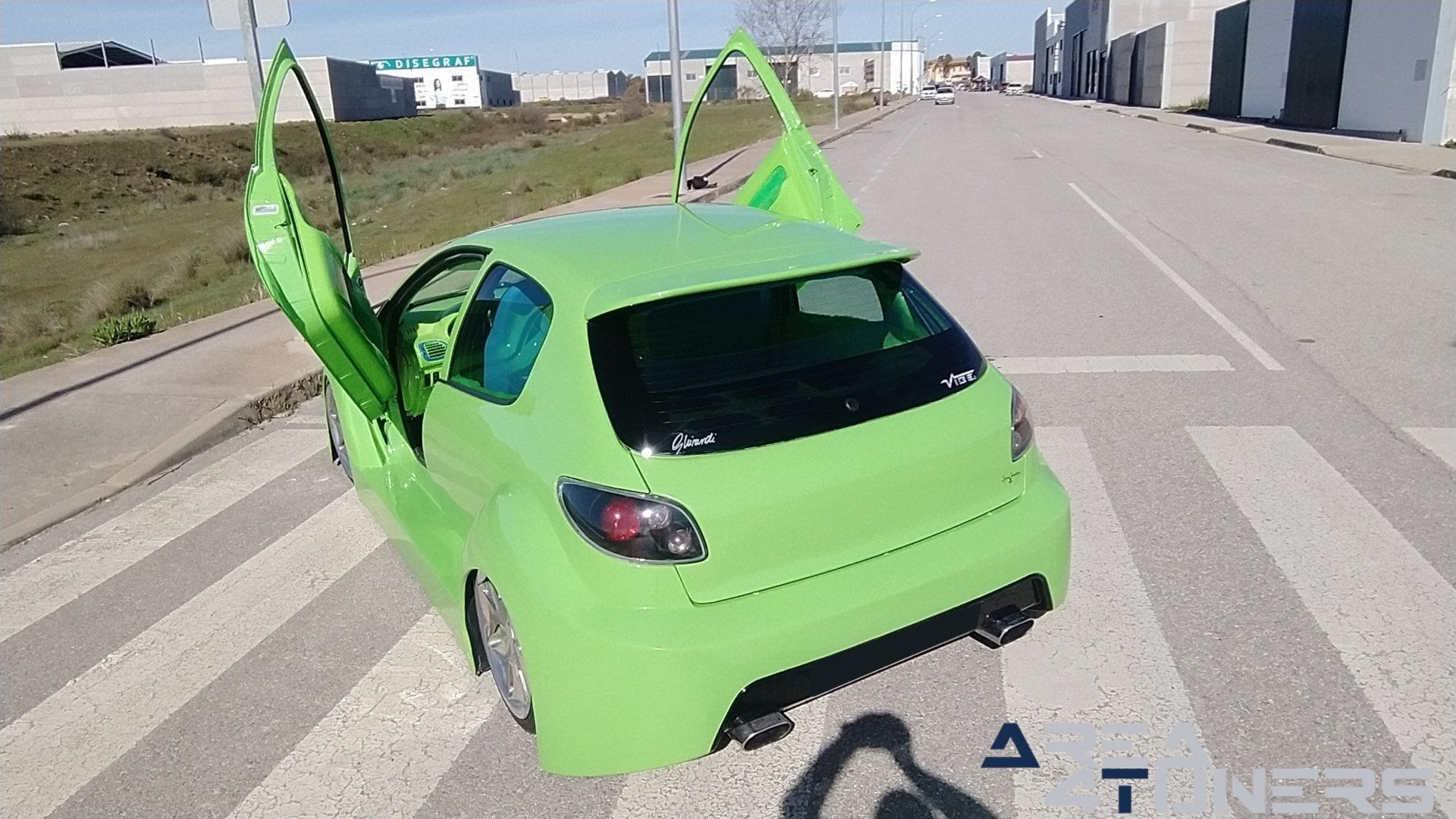 Imagen reportaje coche Tuning Peugeot 206 Mantis Imagen perteneciente al reportaje sobre coche Tuning, de la revista Area4tuners sobre un Peugeot 206