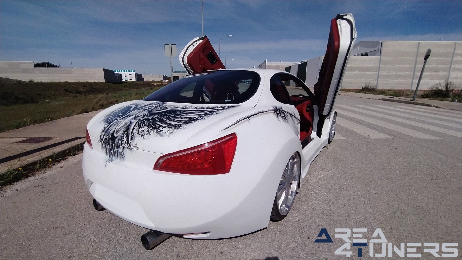 Imagen reportaje coche Tuning Hyundai Coupé White Rose Imagen perteneciente al reportaje sobre coche Tuning, de la revista Area4tuners sobre un Hyundai Coupé