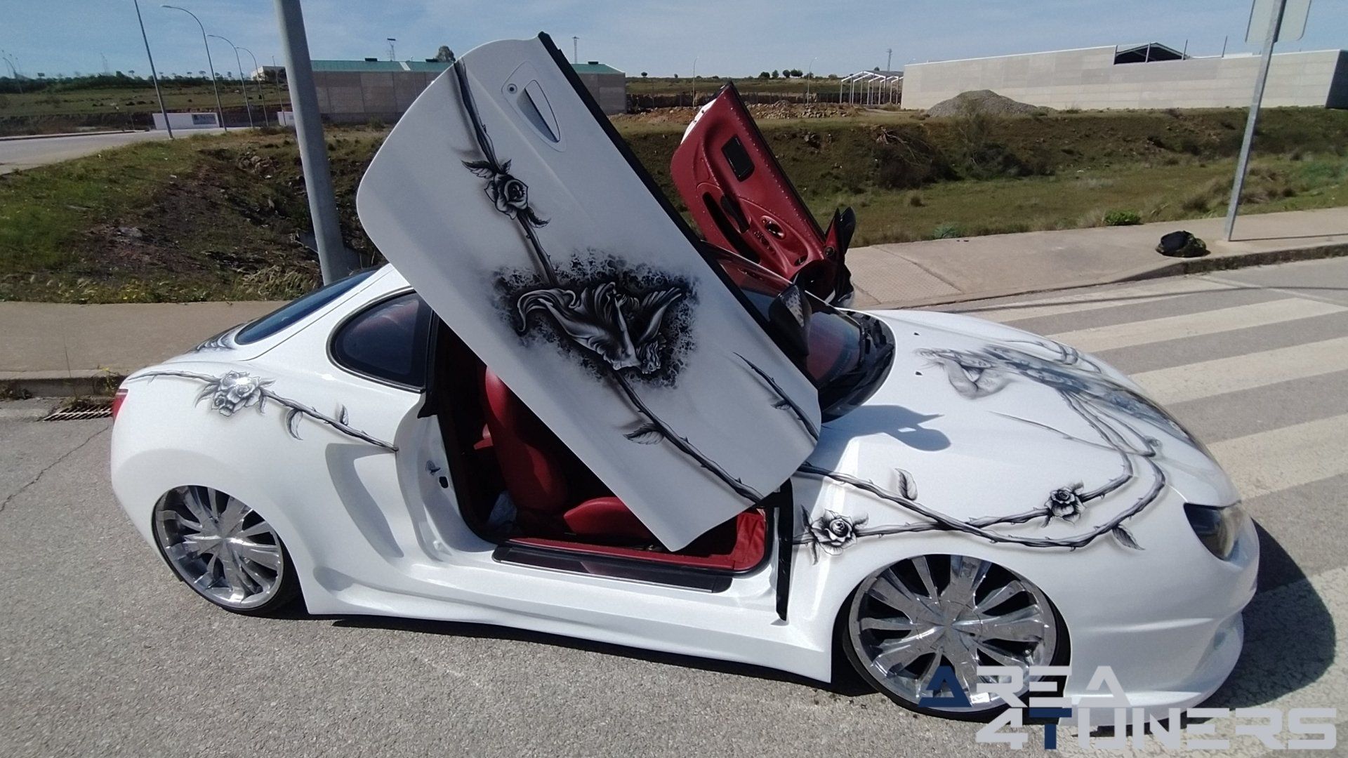 Imagen reportaje coche Tuning Hyundai Coupé White Rose Imagen perteneciente al reportaje sobre coche Tuning, de la revista Area4tuners sobre un Hyundai Coupé