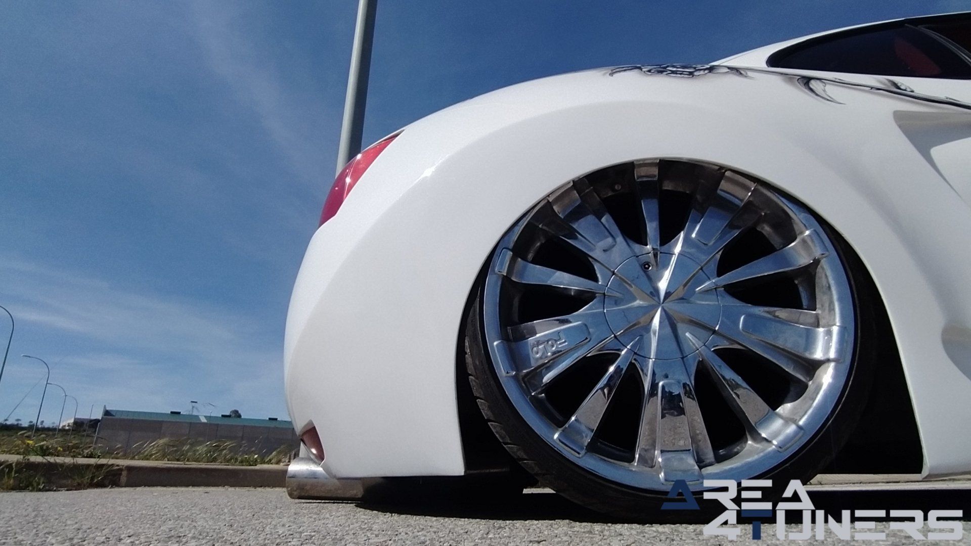 Imagen reportaje coche Tuning Hyundai Coupé White Rose Imagen perteneciente al reportaje sobre coche Tuning, de la revista Area4tuners sobre un Hyundai Coupé