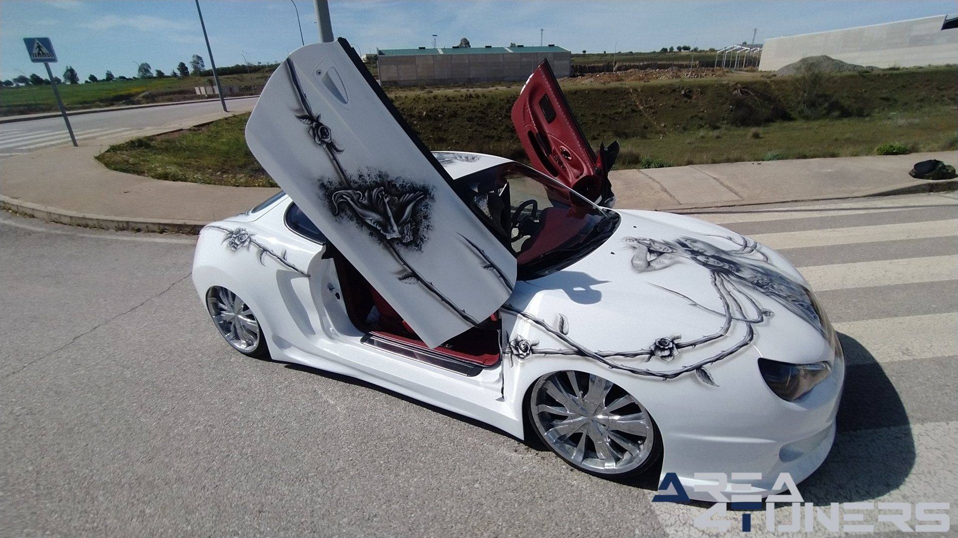 Imagen reportaje coche Tuning Hyundai Coupé White Rose Imagen perteneciente al reportaje sobre coche Tuning, de la revista Area4tuners sobre un Hyundai Coupé