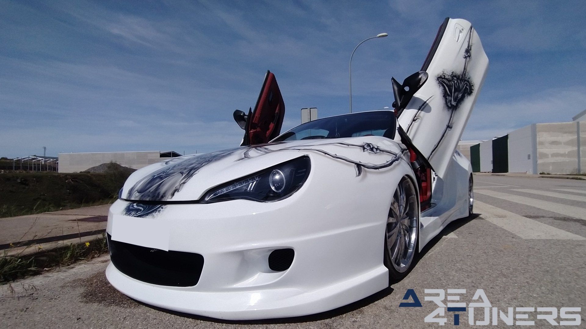 Imagen reportaje coche Tuning Hyundai Coupé White Rose Imagen perteneciente al reportaje sobre coche Tuning, de la revista Area4tuners sobre un Hyundai Coupé