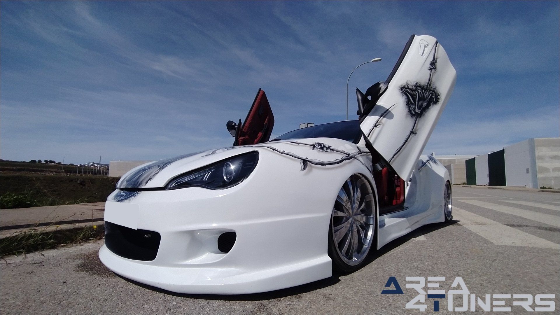 Imagen reportaje coche Tuning Hyundai Coupé White Rose Imagen perteneciente al reportaje sobre coche Tuning, de la revista Area4tuners sobre un Hyundai Coupé