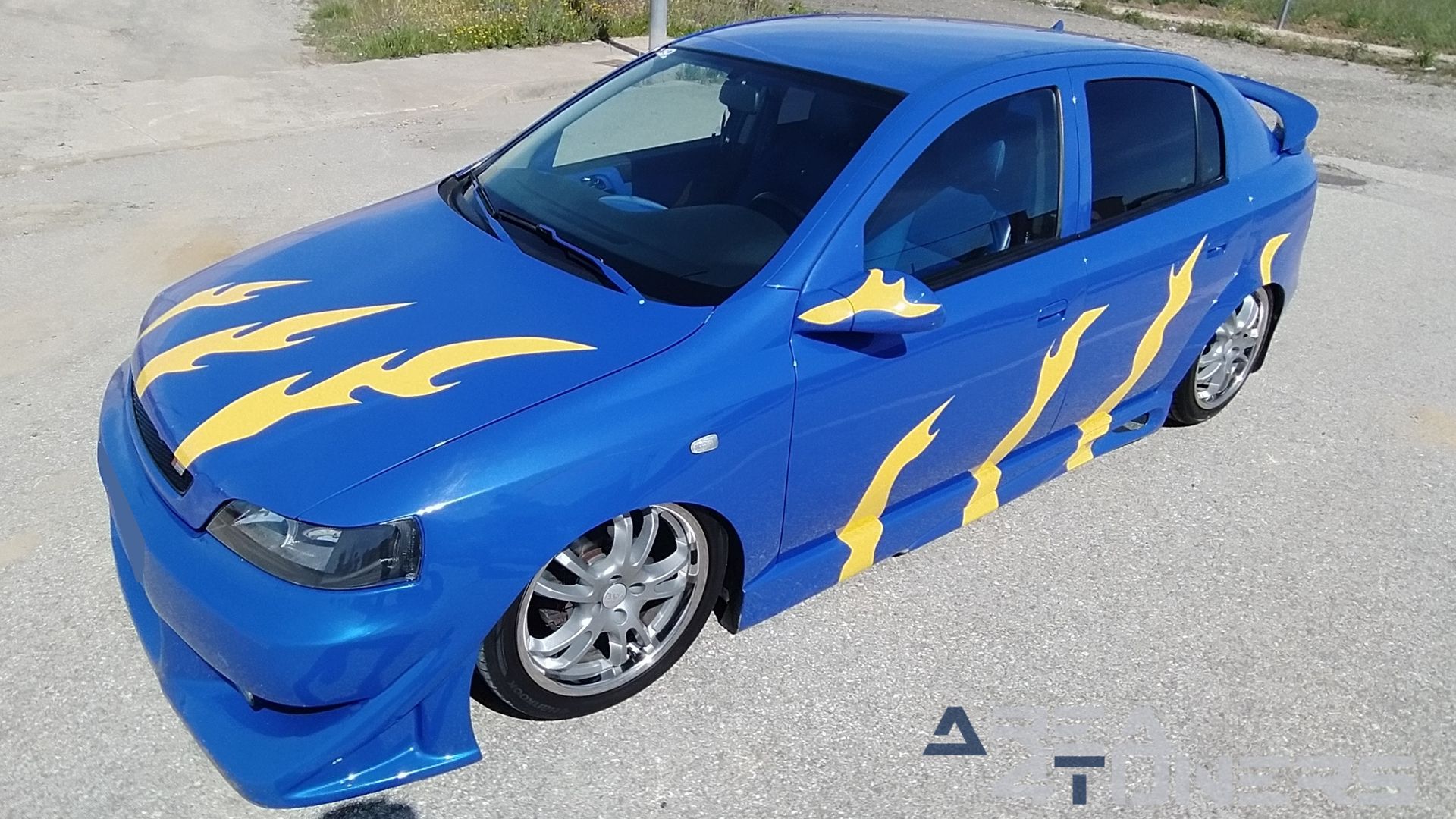 Imagen reportaje coche Tuning Opel Astra Tuneart Imagen perteneciente al reportaje de coche Tuning, de la revista Area4tuners sobre un Opel Astra