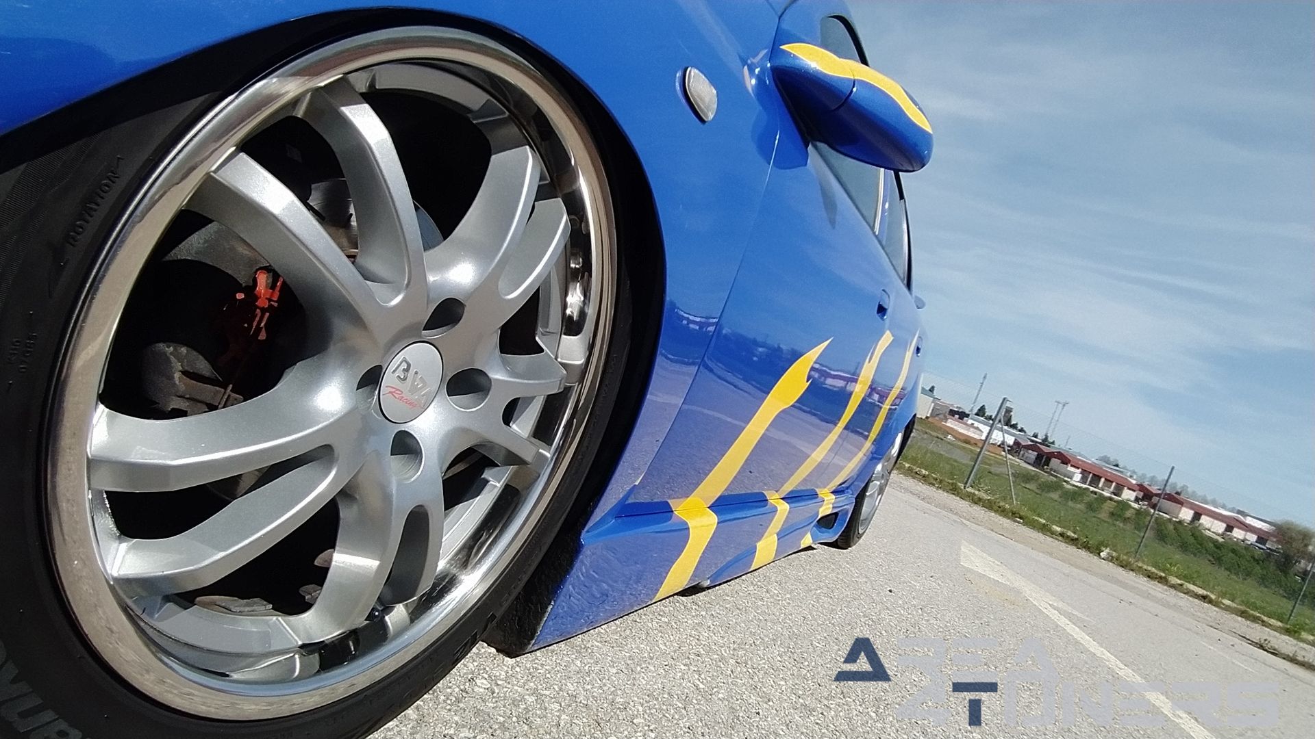 Imagen reportaje coche Tuning Opel Astra Tuneart Imagen perteneciente al reportaje de coche Tuning, de la revista Area4tuners sobre un Opel Astra