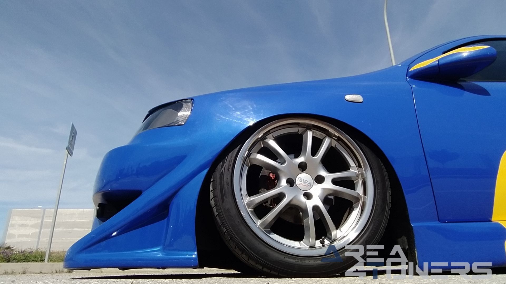 Imagen reportaje coche Tuning Opel Astra Tuneart Imagen perteneciente al reportaje de coche Tuning, de la revista Area4tuners sobre un Opel Astra