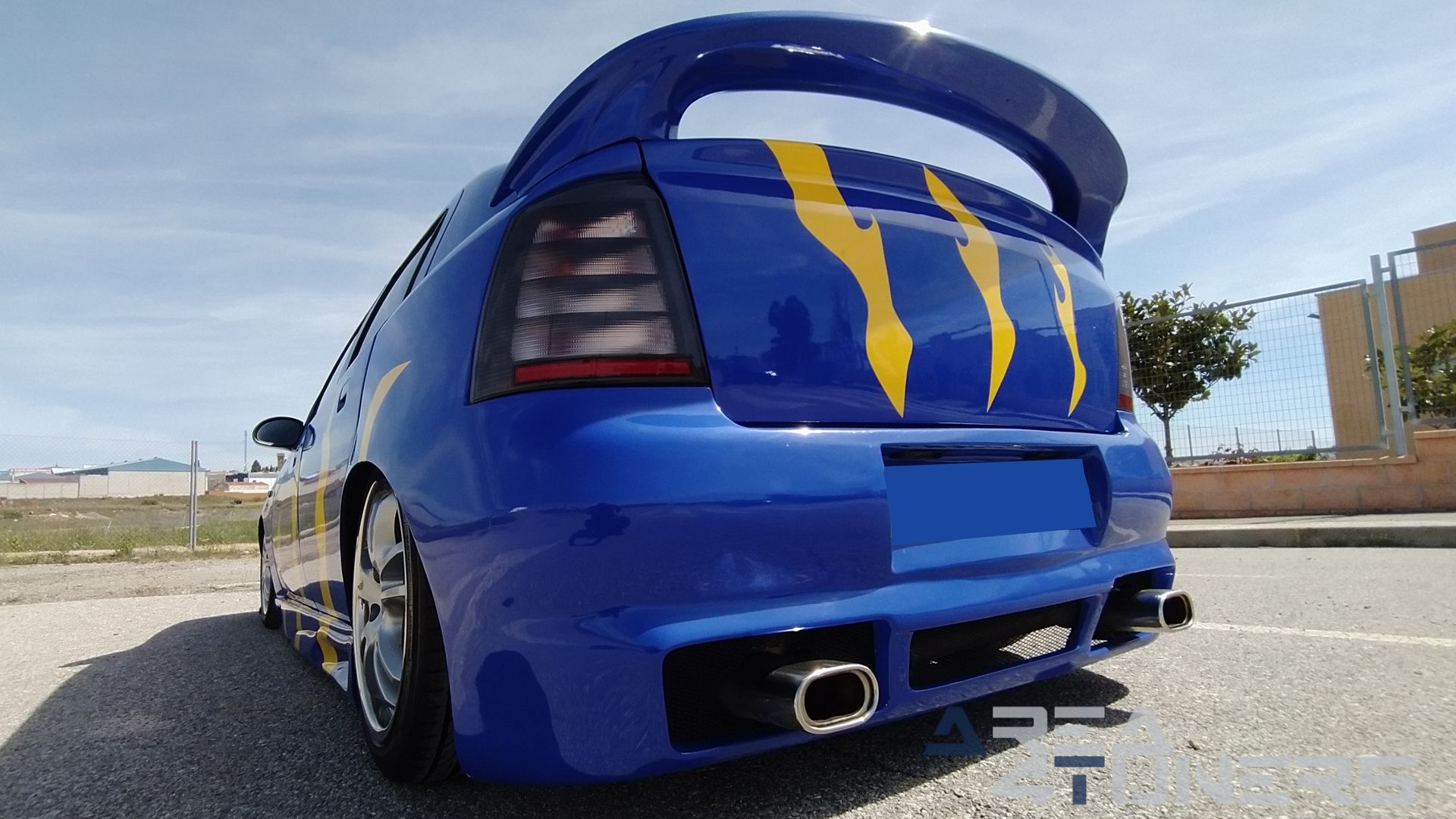 Imagen reportaje coche Tuning Opel Astra Tuneart Imagen perteneciente al reportaje de coche Tuning, de la revista Area4tuners sobre un Opel Astra