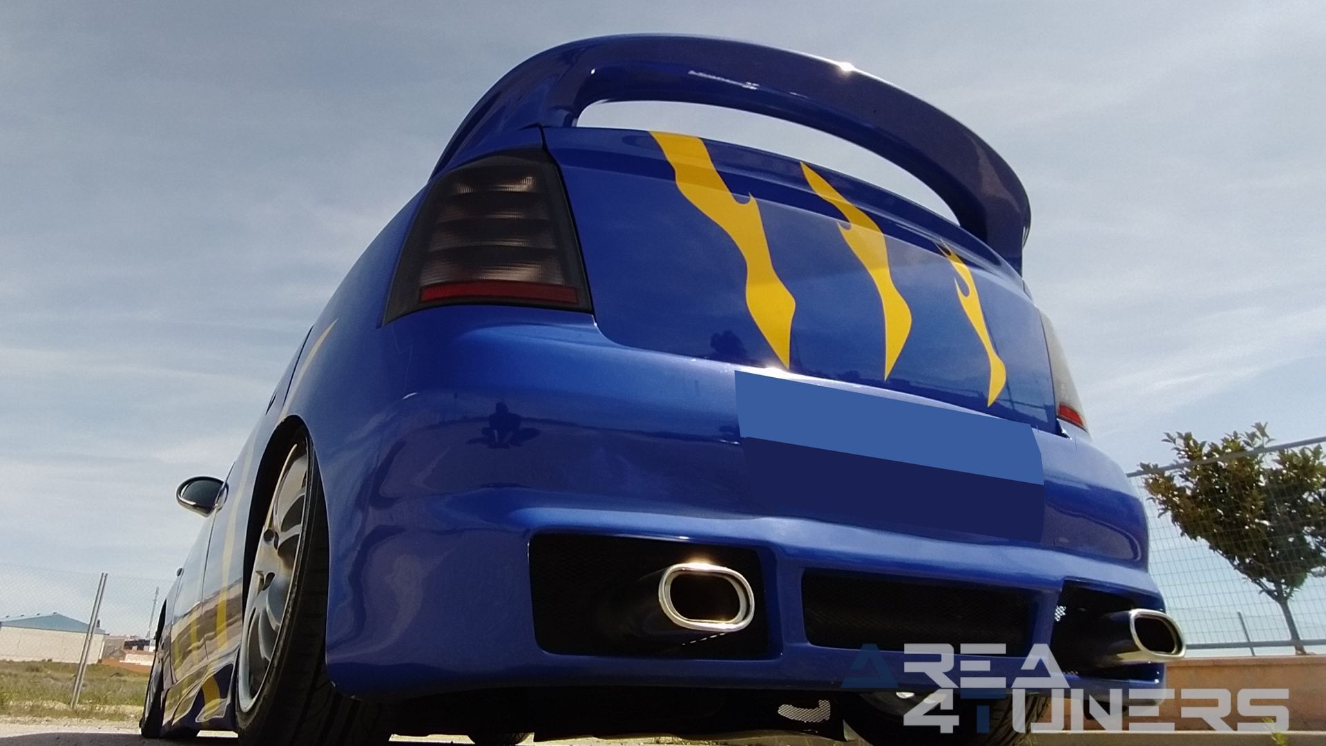 Imagen reportaje coche Tuning Opel Astra Tuneart Imagen perteneciente al reportaje de coche Tuning, de la revista Area4tuners sobre un Opel Astra