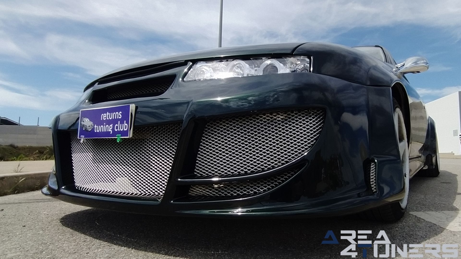 Imagen reportaje coche Tuning Opel Calibra Alligator Imagen perteneciente al reportaje de coche Tuning, de la revista Area4tuners sobre un Opel Calibra