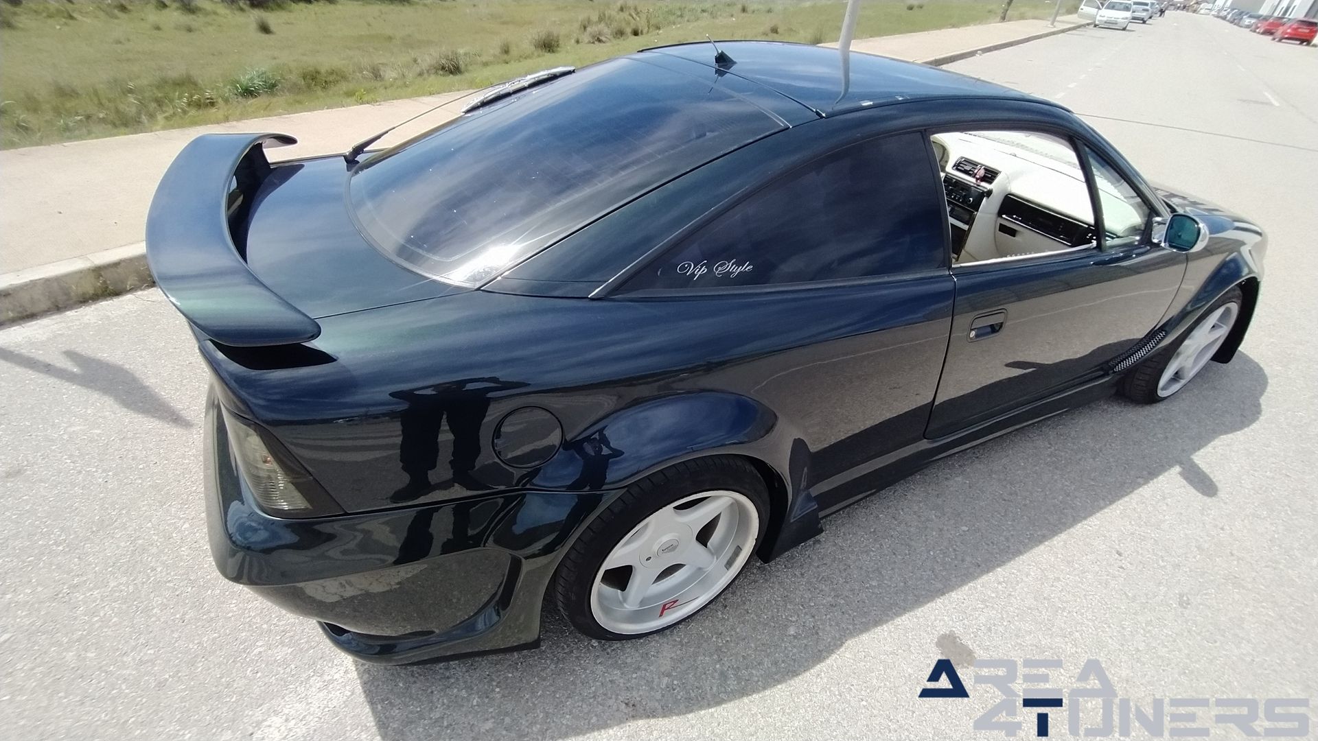 Imagen reportaje coche Tuning Opel Calibra Alligator Imagen perteneciente al reportaje de coche Tuning, de la revista Area4tuners sobre un Opel Calibra