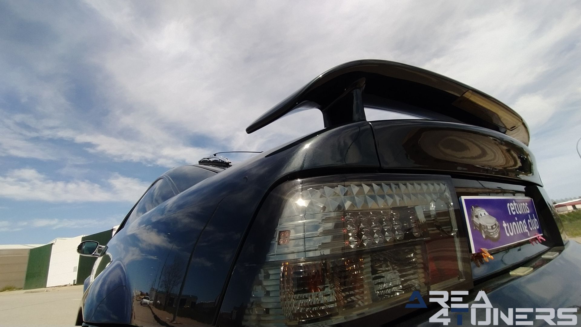 Imagen reportaje coche Tuning Opel Calibra Alligator Imagen perteneciente al reportaje de coche Tuning, de la revista Area4tuners sobre un Opel Calibra