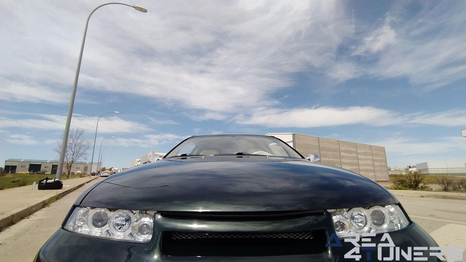 Imagen reportaje coche Tuning Opel Calibra Alligator Imagen perteneciente al reportaje de coche Tuning, de la revista Area4tuners sobre un Opel Calibra