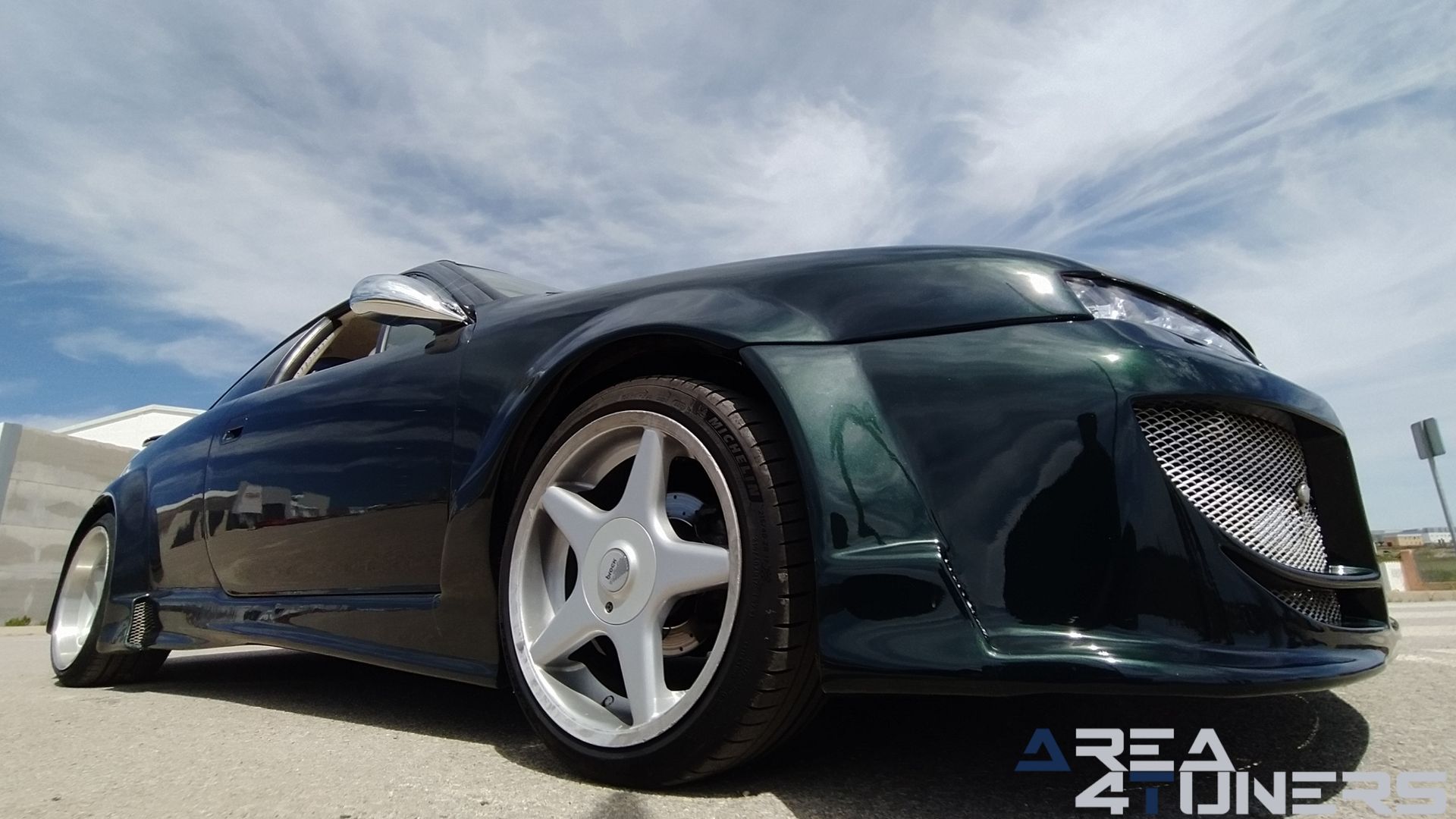 Imagen reportaje coche Tuning Opel Calibra Alligator Imagen perteneciente al reportaje de coche Tuning, de la revista Area4tuners sobre un Opel Calibra