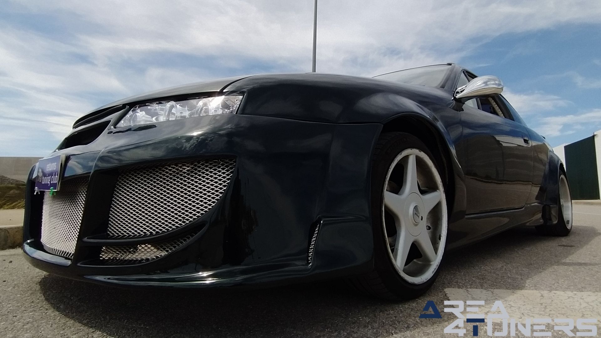 Imagen reportaje coche Tuning Opel Calibra Alligator Imagen perteneciente al reportaje de coche Tuning, de la revista Area4tuners sobre un Opel Calibra