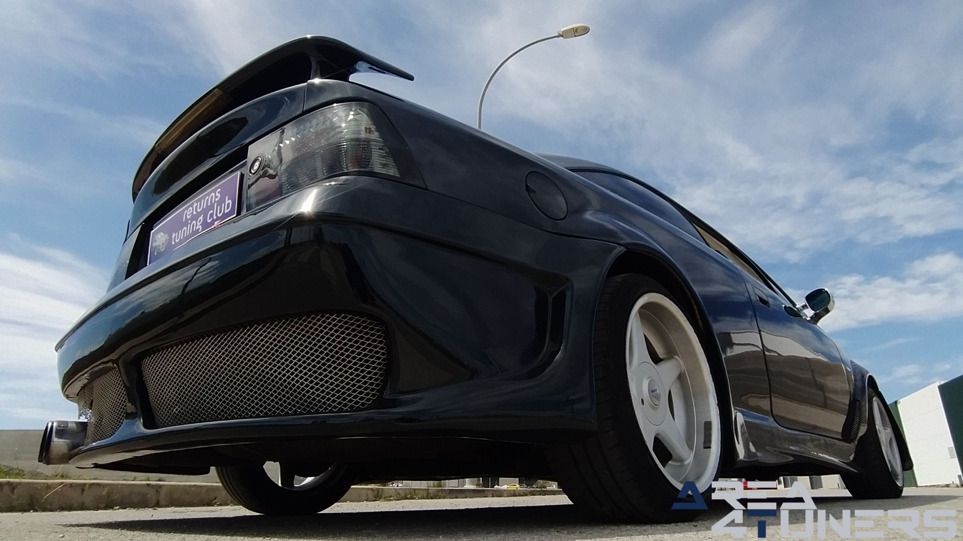 Imagen reportaje coche Tuning Opel Calibra Alligator Imagen perteneciente al reportaje de coche Tuning, de la revista Area4tuners sobre un Opel Calibra