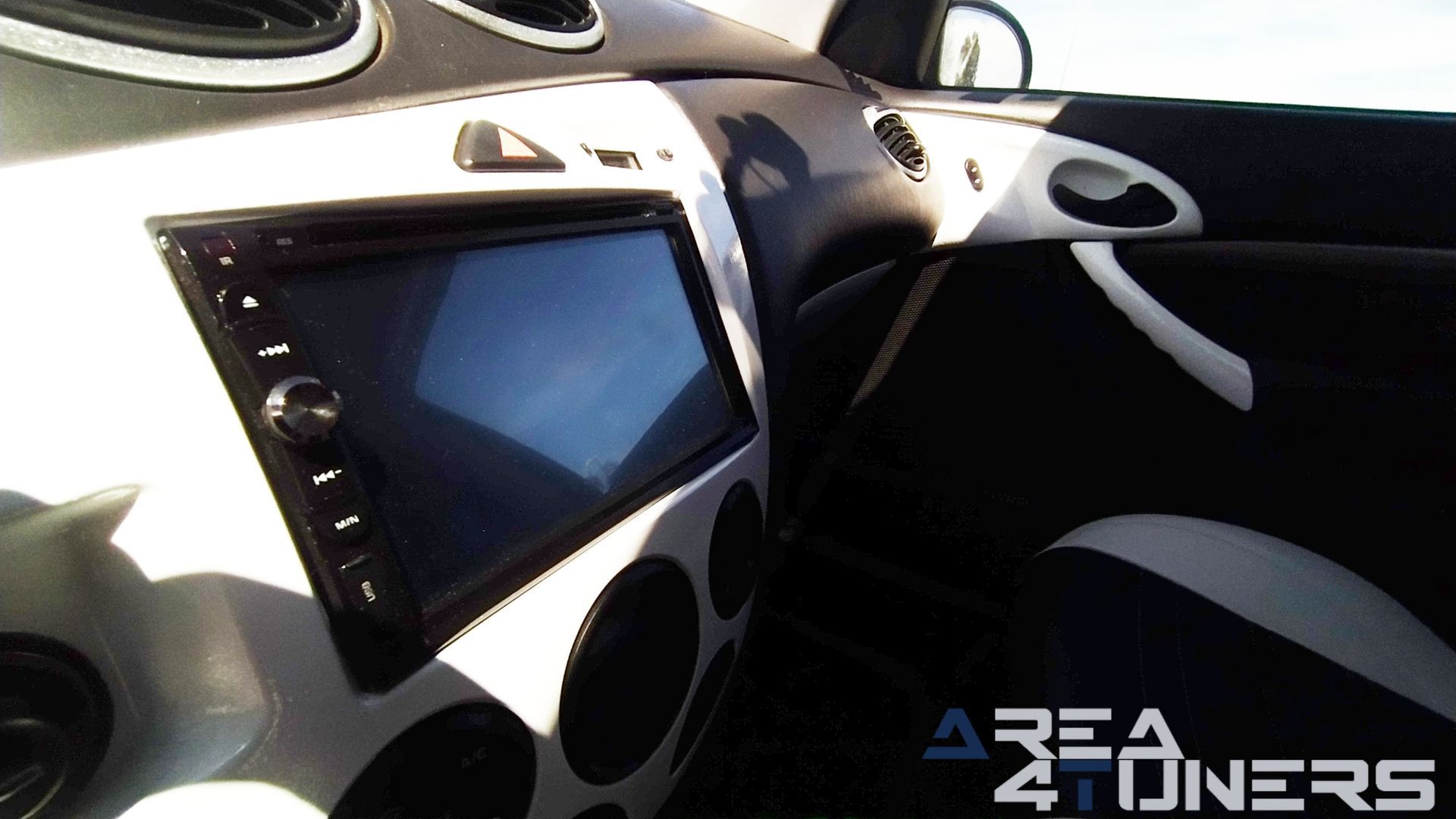 Imagen reportaje coche Tuning Ford Focus Venom Imagen perteneciente al reportaje de coche Tuning, de la revista Area4tuners sobre un Ford Focus