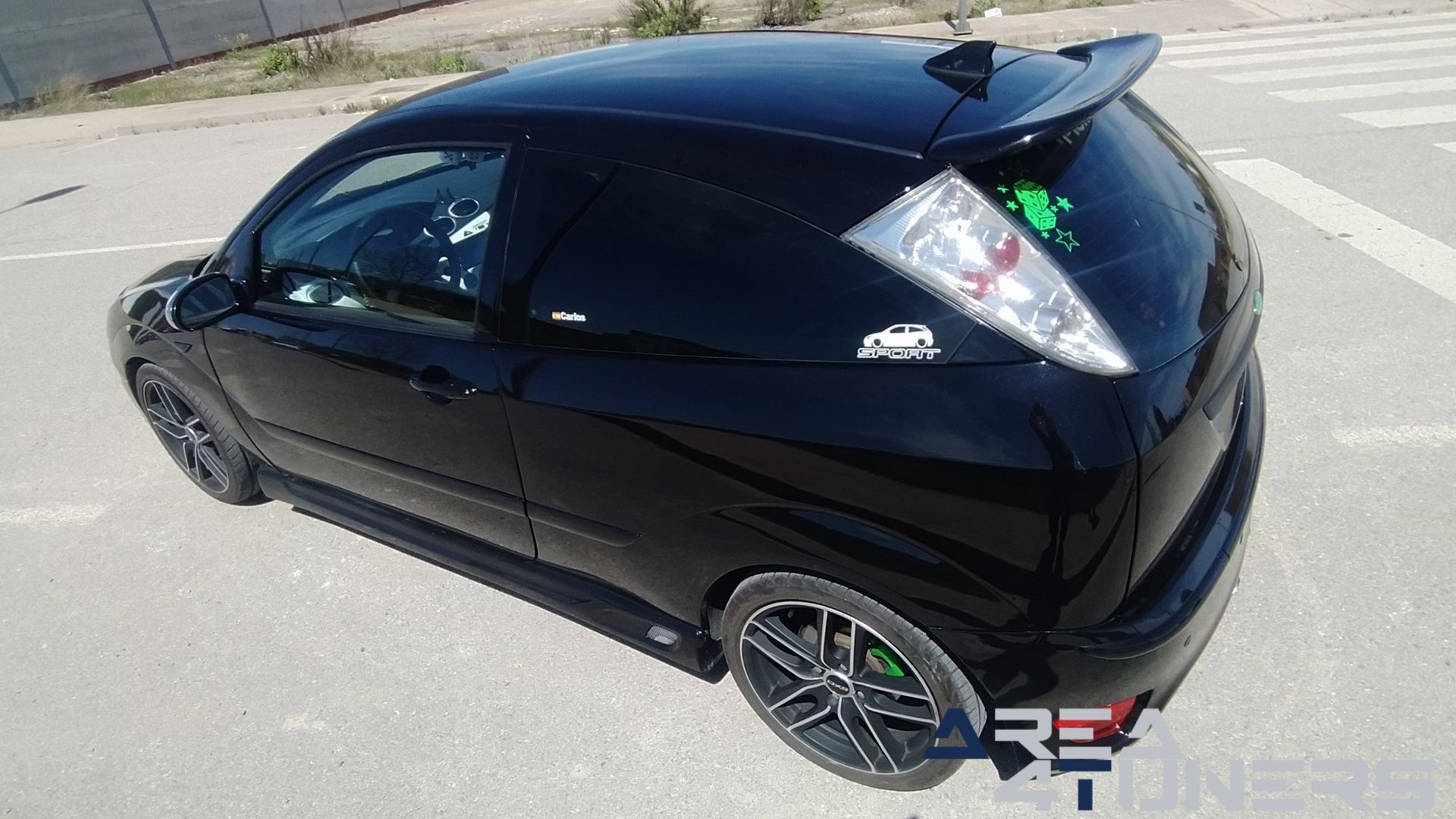 Imagen reportaje coche Tuning Ford Focus Venom Imagen perteneciente al reportaje de coche Tuning, de la revista Area4tuners sobre un Ford Focus