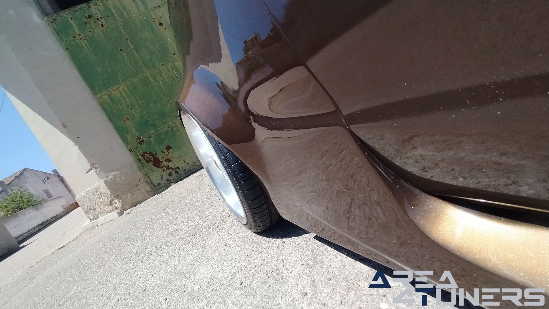 Imagen reportaje coche Tuning Ford Fiesta Jack Daniel's Imagen perteneciente al reportaje de coche Tuning, de la revista Area4tuners sobre un Ford Fiesta