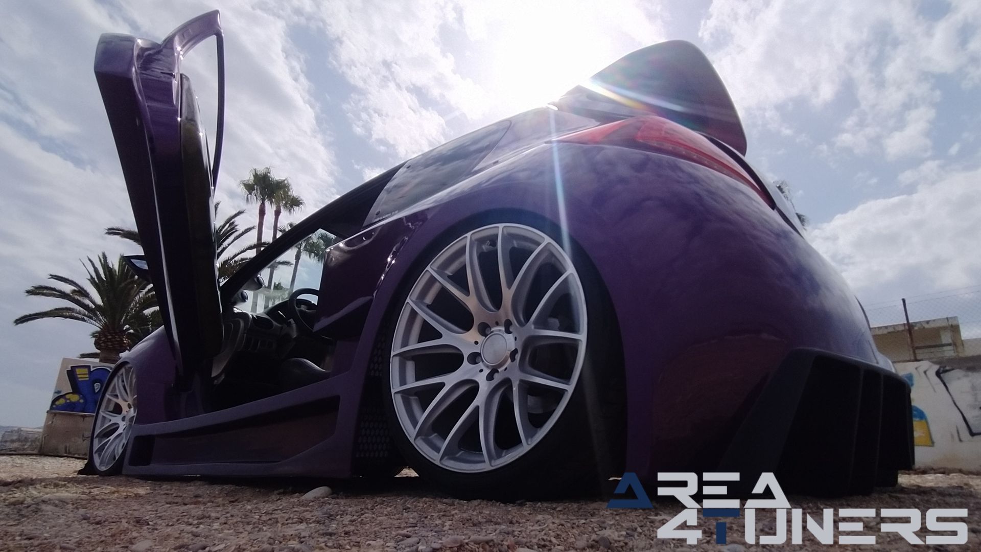 Imagen reportaje coche Peugeot 206 Project Nuclear Imagen perteneciente al reportaje de coche Tuning, de la revista Area4tuners sobre un Peugeot 206