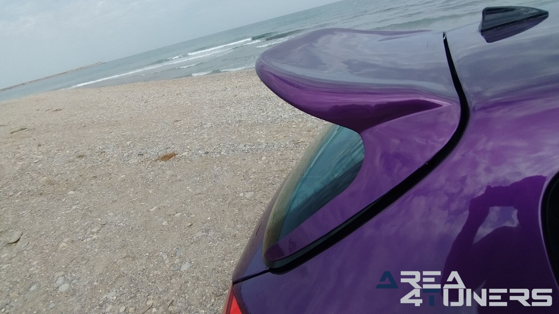 Imagen reportaje coche Tuning Peugeot 206 Project Nuclear Imagen perteneciente al reportaje de coche Tuning, de la revista Area4tuners sobre un Peugeot 206