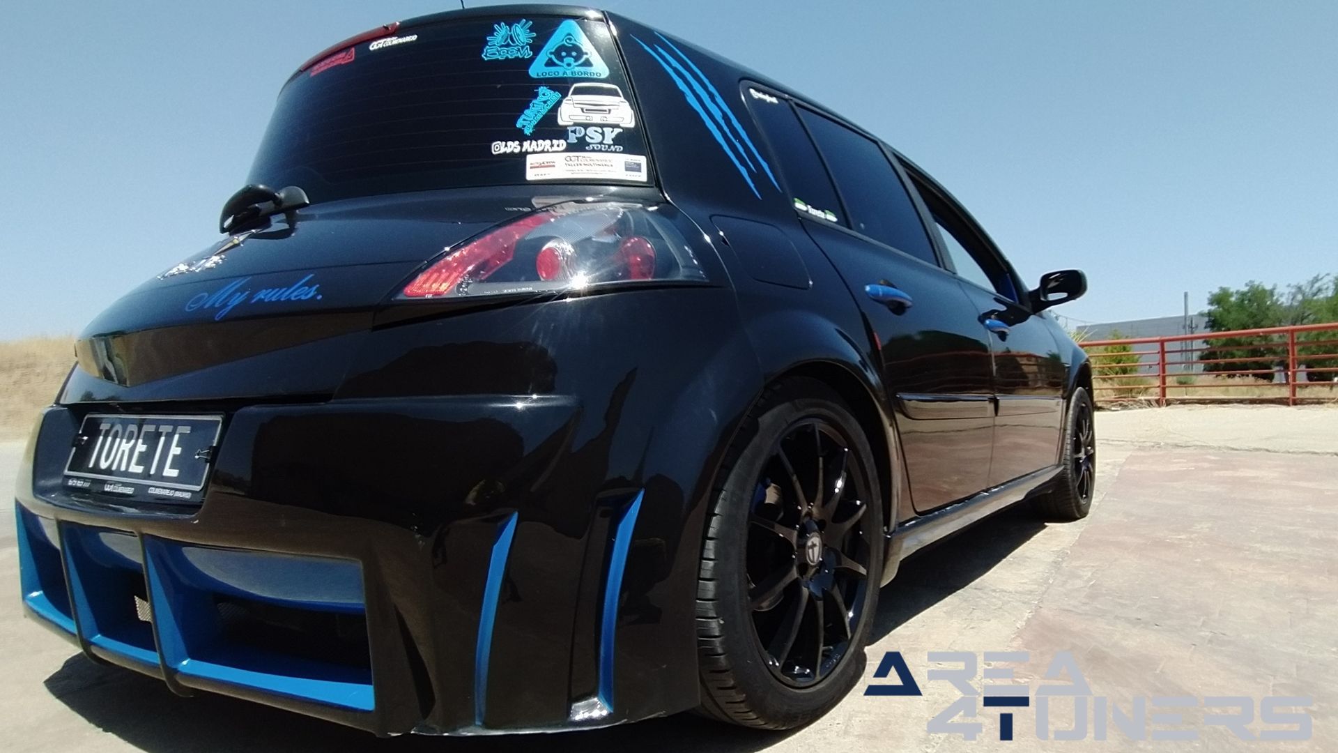 Imagen reportaje coche Tuning Renault Megane Torete Imagen perteneciente al reportaje de coche Tuning, de la revista Area4tuners sobre un Renault Megane