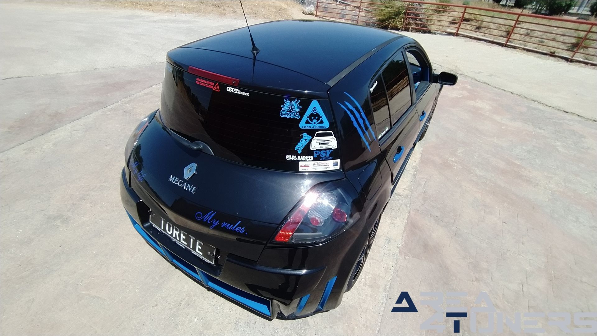 Imagen reportaje coche Tuning Renault Megane Torete Imagen perteneciente al reportaje de coche Tuning, de la revista Area4tuners sobre un Renault Megane