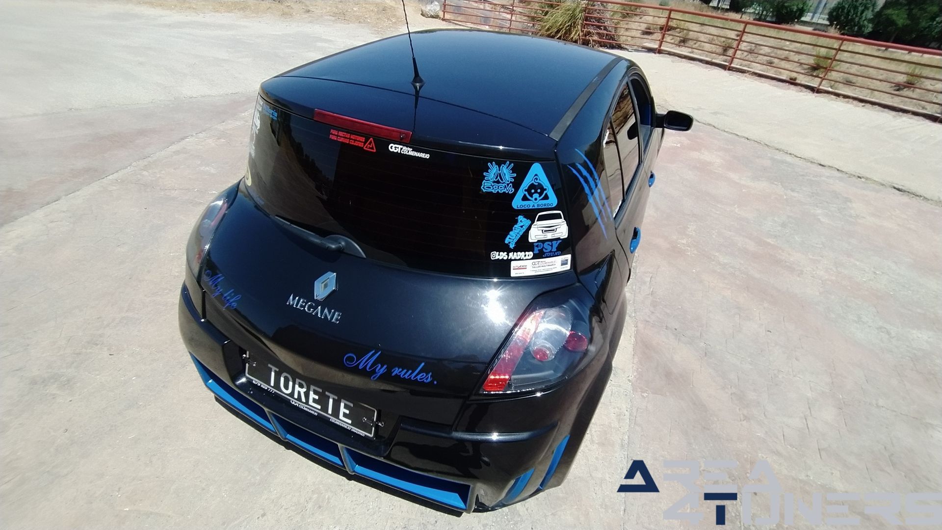 Imagen reportaje coche Tuning Renault Megane Torete Imagen perteneciente al reportaje de coche Tuning, de la revista Area4tuners sobre un Renault Megane
