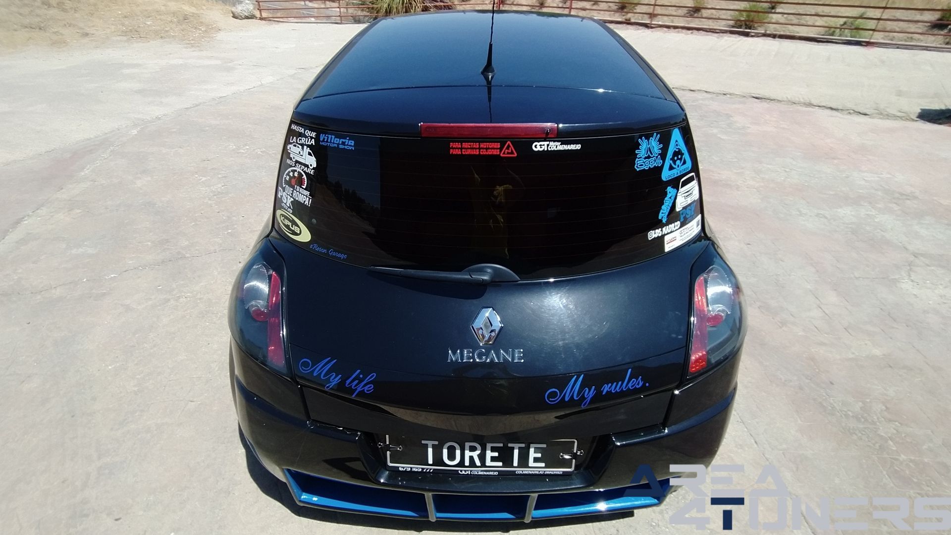 Imagen reportaje coche Tuning Renault Megane Torete Imagen perteneciente al reportaje de coche Tuning, de la revista Area4tuners sobre un Renault Megane