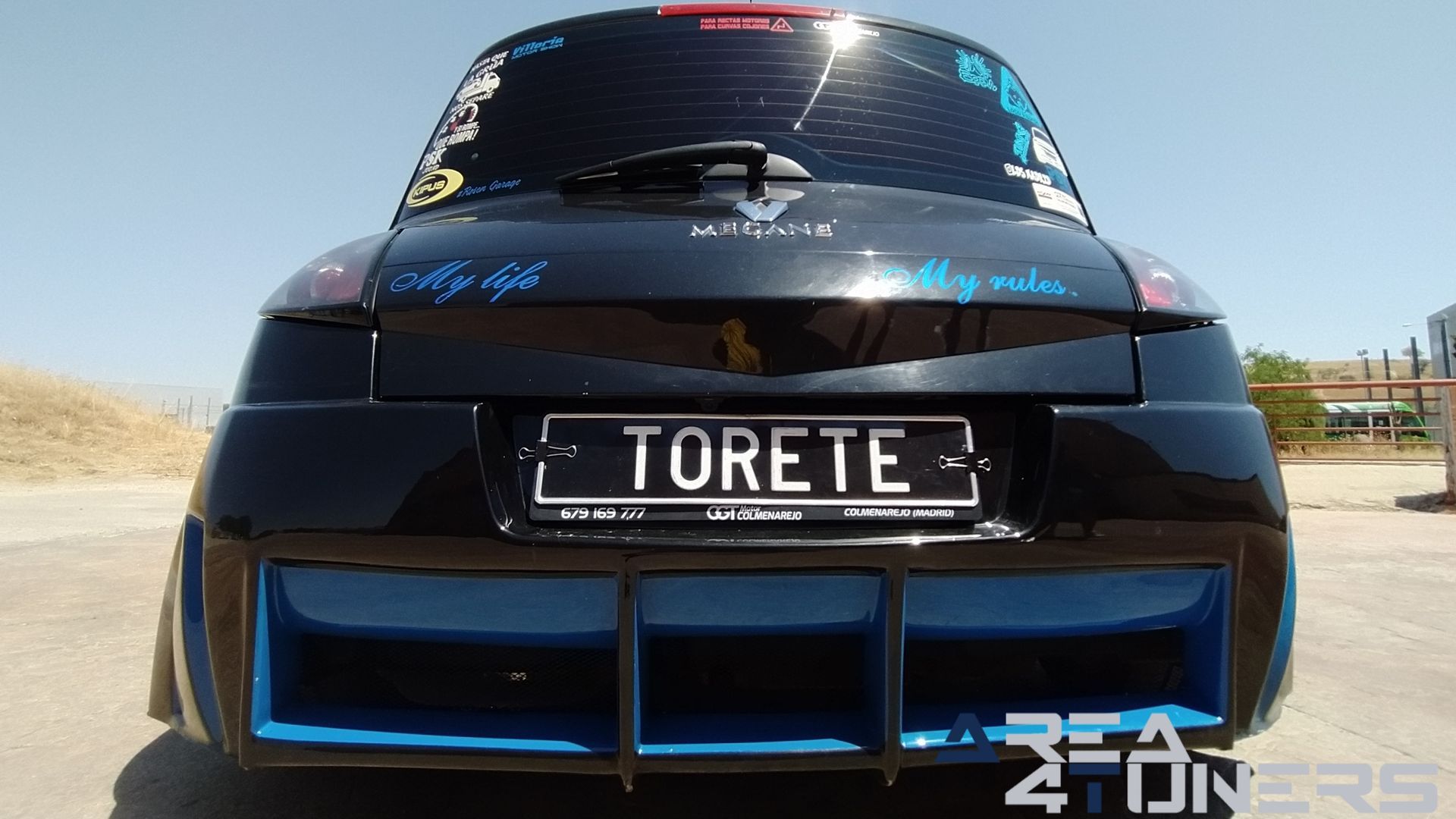 Imagen reportaje coche Tuning Renault Megane Torete Imagen perteneciente al reportaje de coche Tuning, de la revista Area4tuners sobre un Renault Megane