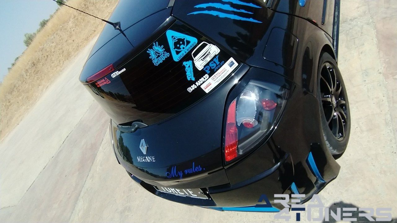 Imagen reportaje coche Tuning Renault Megane Torete Imagen perteneciente al reportaje de coche Tuning, de la revista Area4tuners sobre un Renault Megane