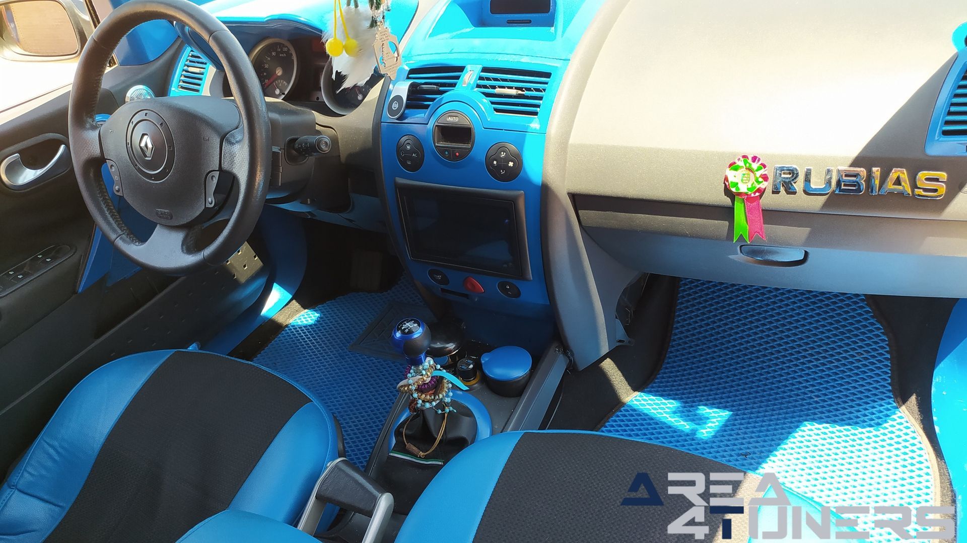 Imagen reportaje coche Tuning Renault Megane Torete Imagen perteneciente al reportaje de coche Tuning, de la revista Area4tuners sobre un Renault Megane