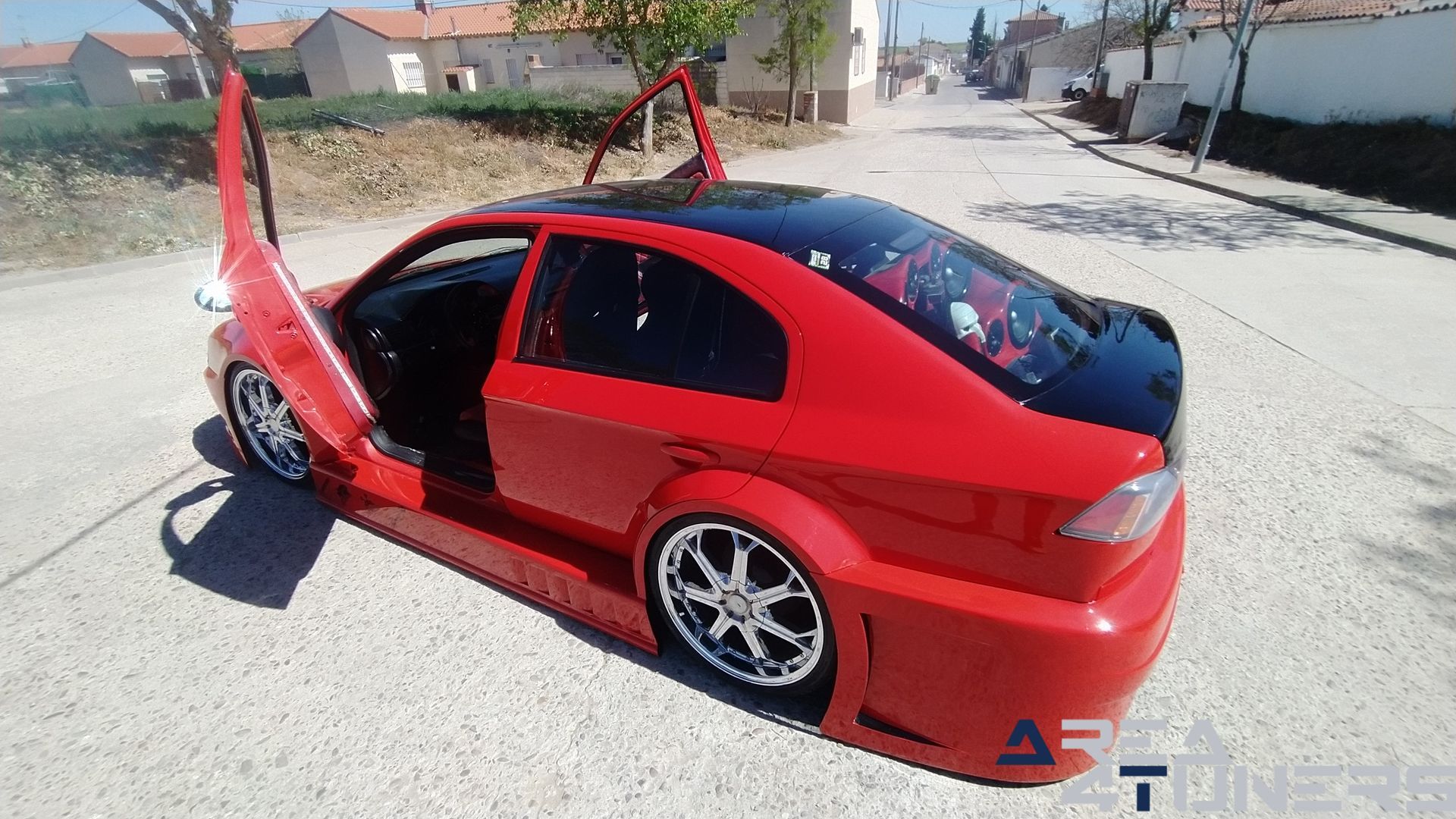 Imagen reportaje coche Tuning Skoda Octavia Pure Old School Imagen perteneciente al reportaje de coche Tuning, de la revista Area4tuners sobre un Skoda Octavia