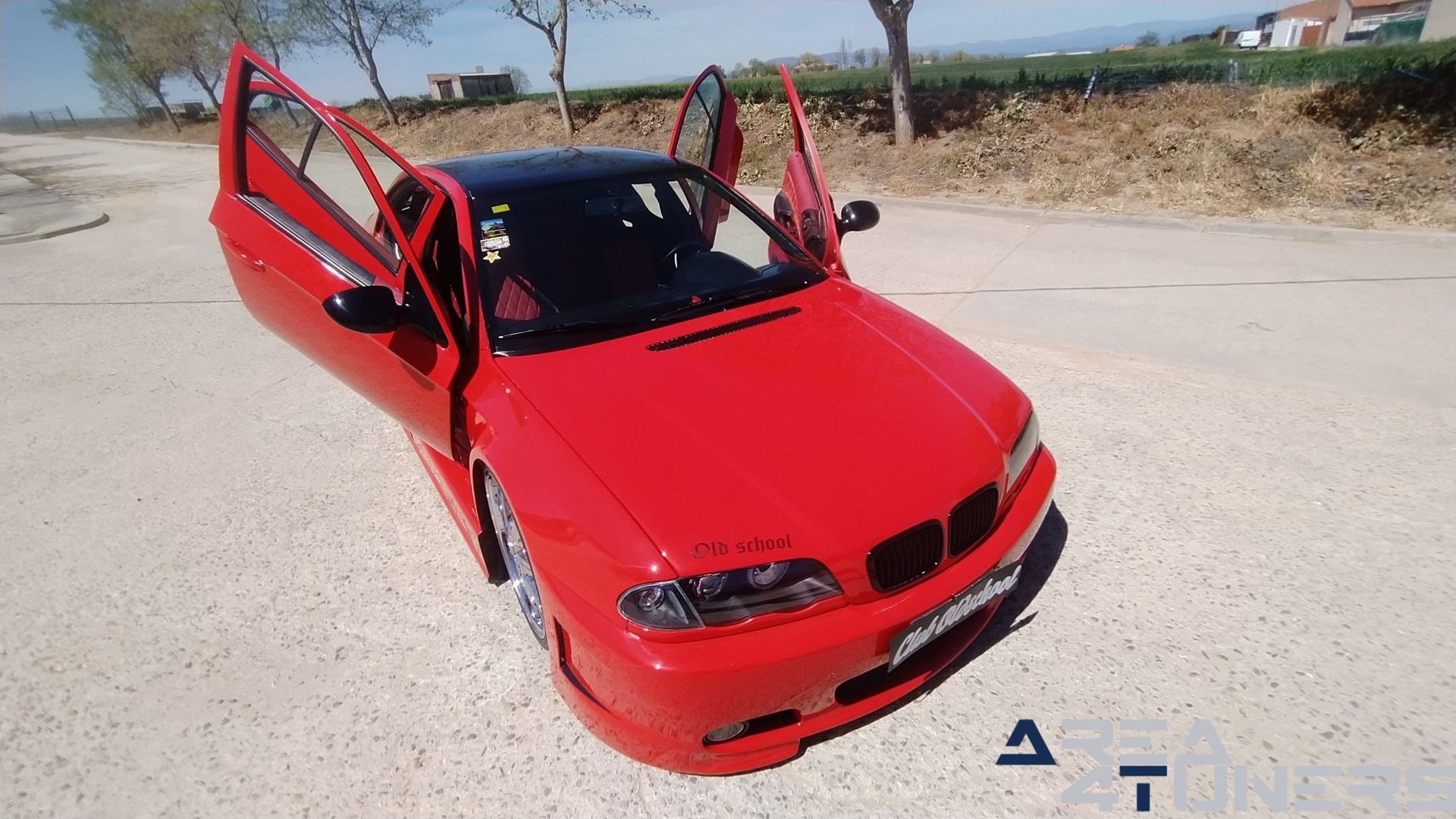 Imagen reportaje coche Tuning Skoda Octavia Pure Old School Imagen perteneciente al reportaje de coche Tuning, de la revista Area4tuners sobre un Skoda Octavia