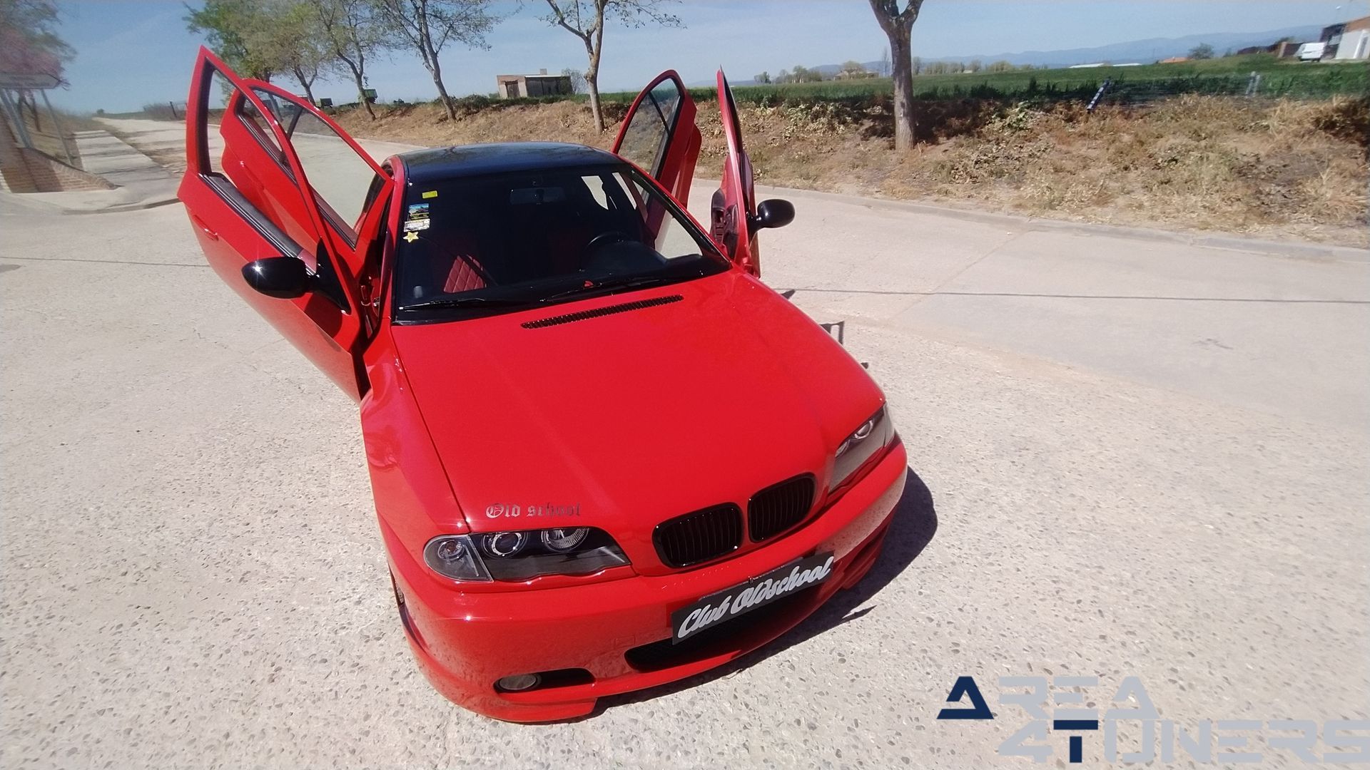 Imagen reportaje coche Tuning Skoda Octavia Pure Old School Imagen perteneciente al reportaje de coche Tuning, de la revista Area4tuners sobre un Skoda Octavia